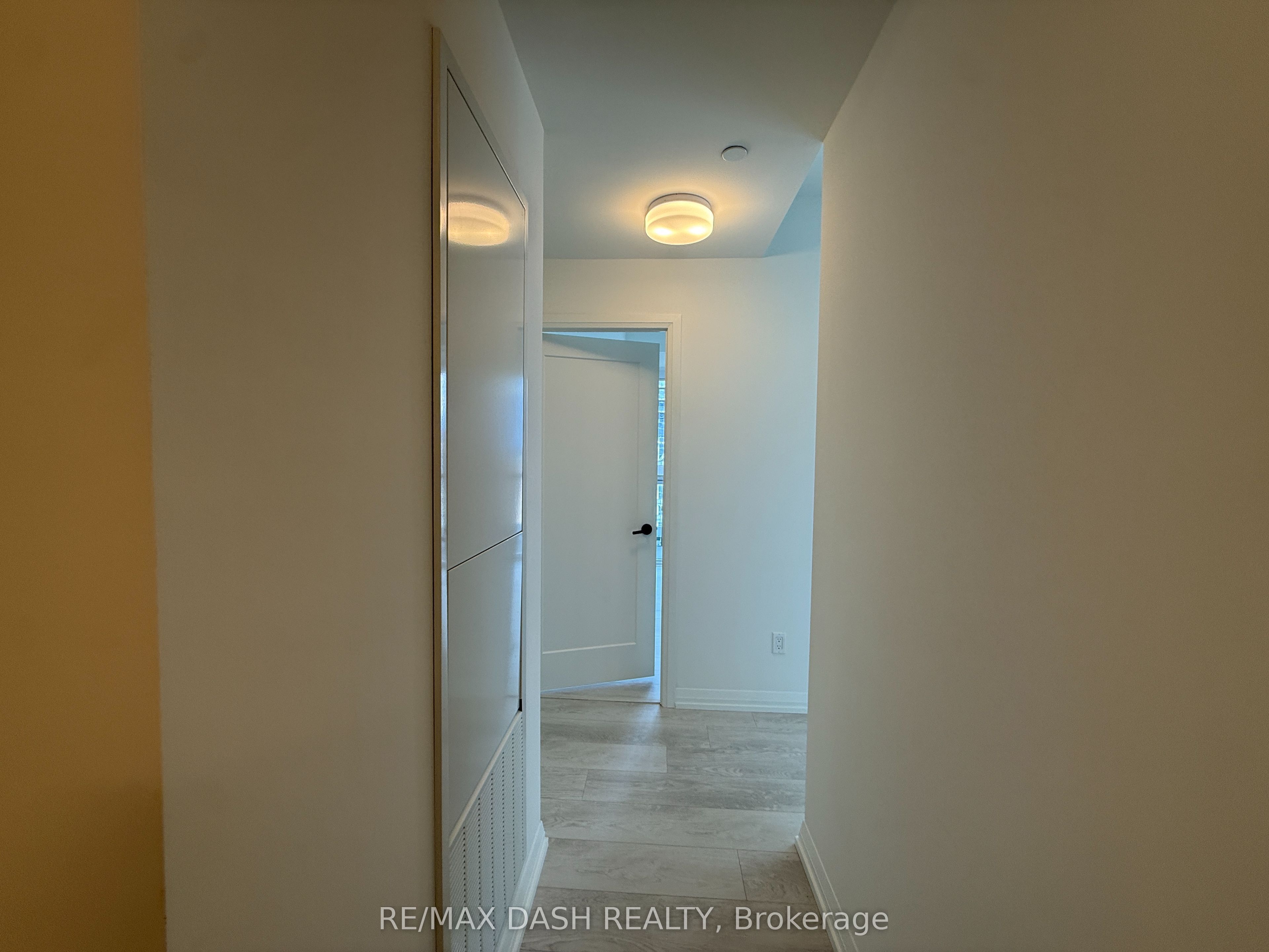 Unit 2505 - 280 Dundas Street W, Toronto 5