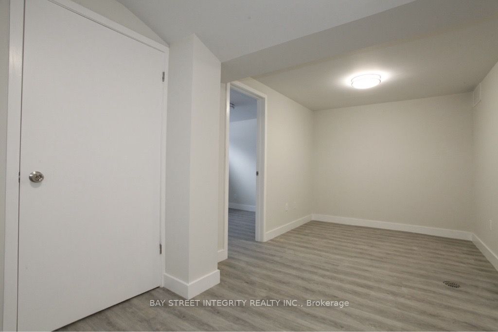 87 Tulane Crescent, North York 4