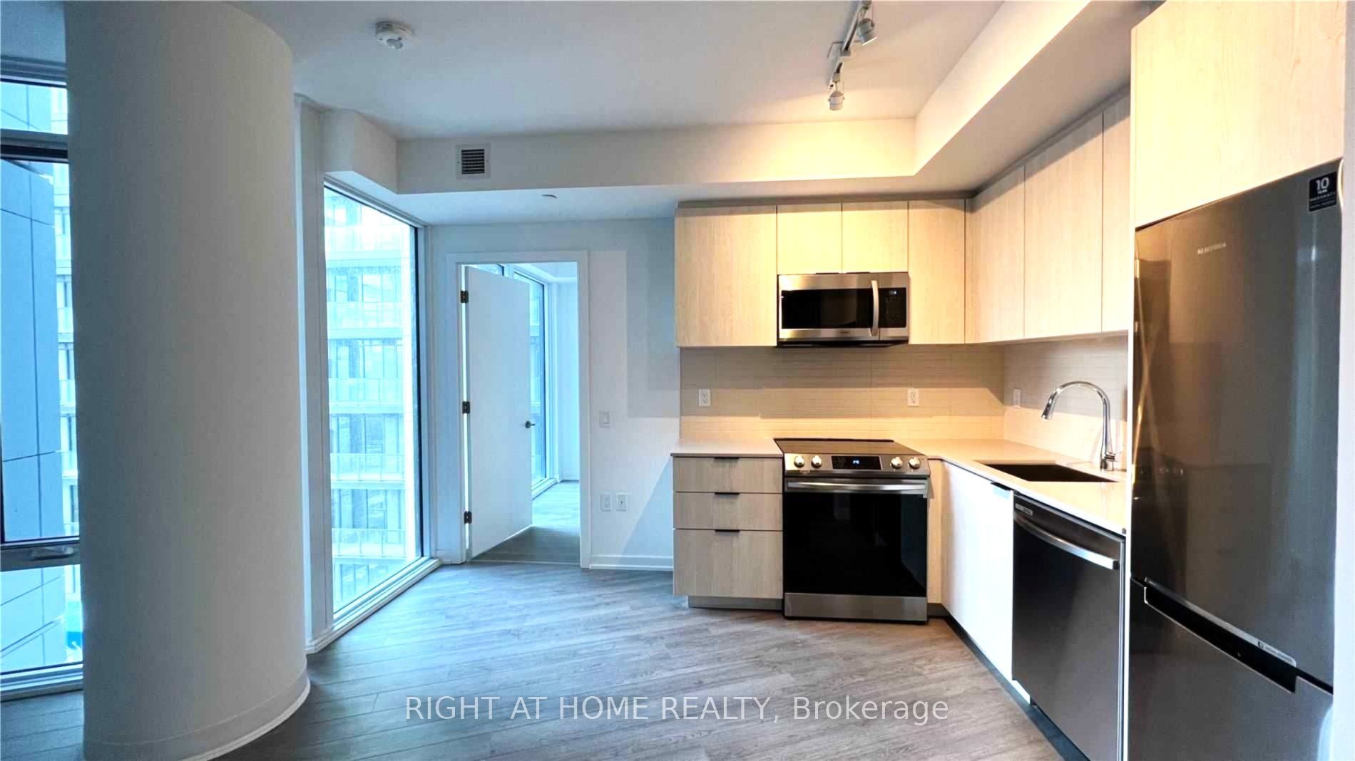 Unit 917 - 50 Power Street, Toronto 2