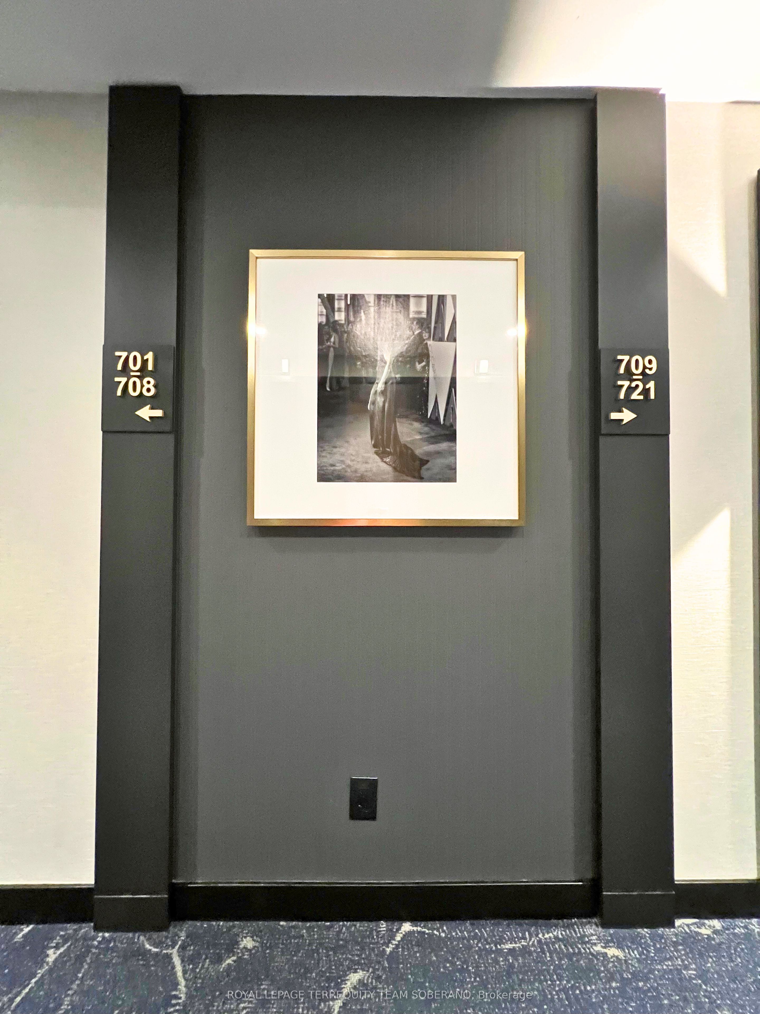 Unit 721 - 500 Dupont Street, Toronto 4
