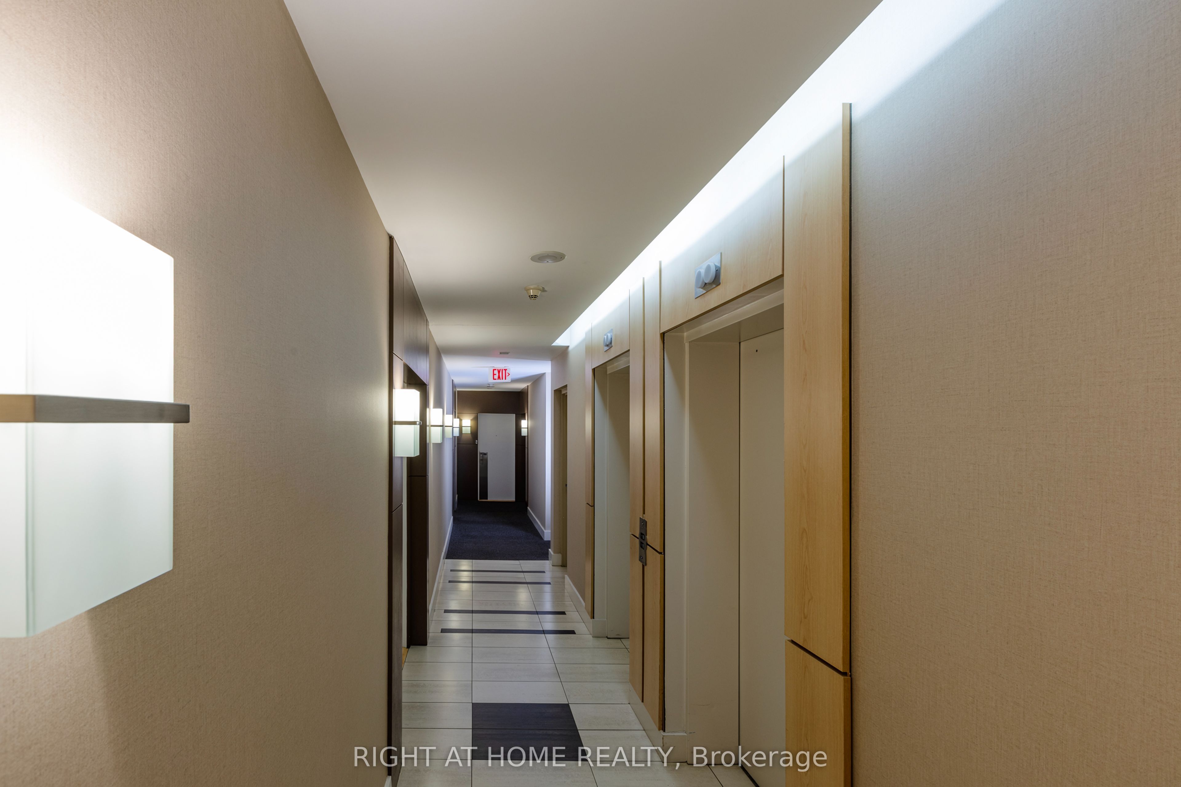 Unit 905 - 220 Victoria Street, Toronto 2