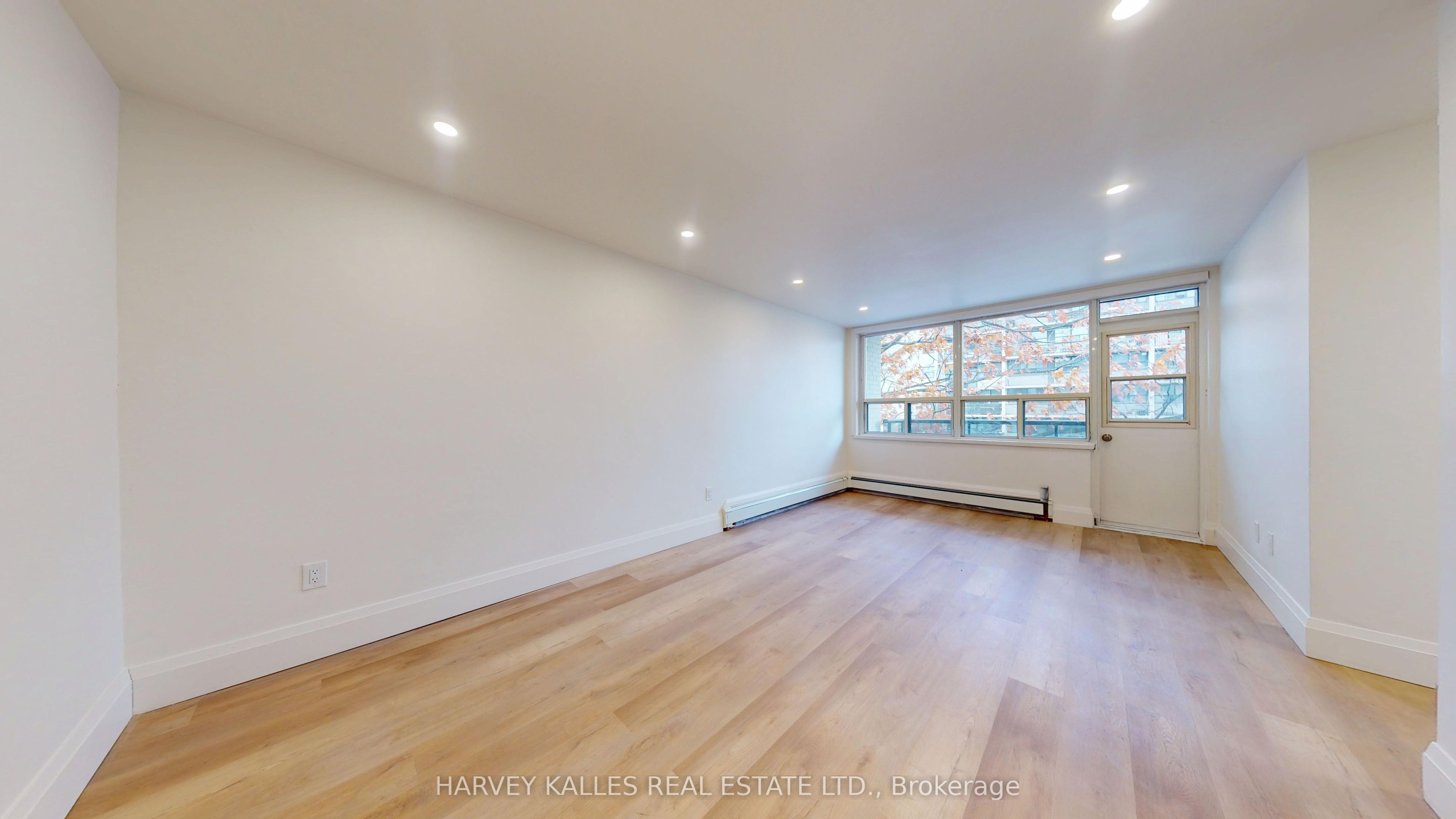 Unit 14 - 1 Marquette Avenue, North York 2