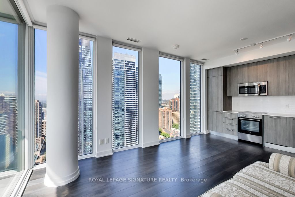 Unit 3402 - 28 Wellesley Street E, Toronto 5