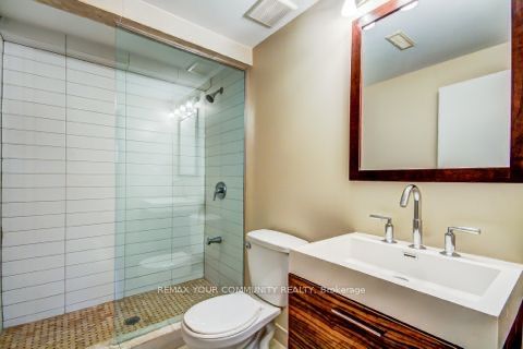 Unit basement 2 - 10 Tinder Crescent, North York 4