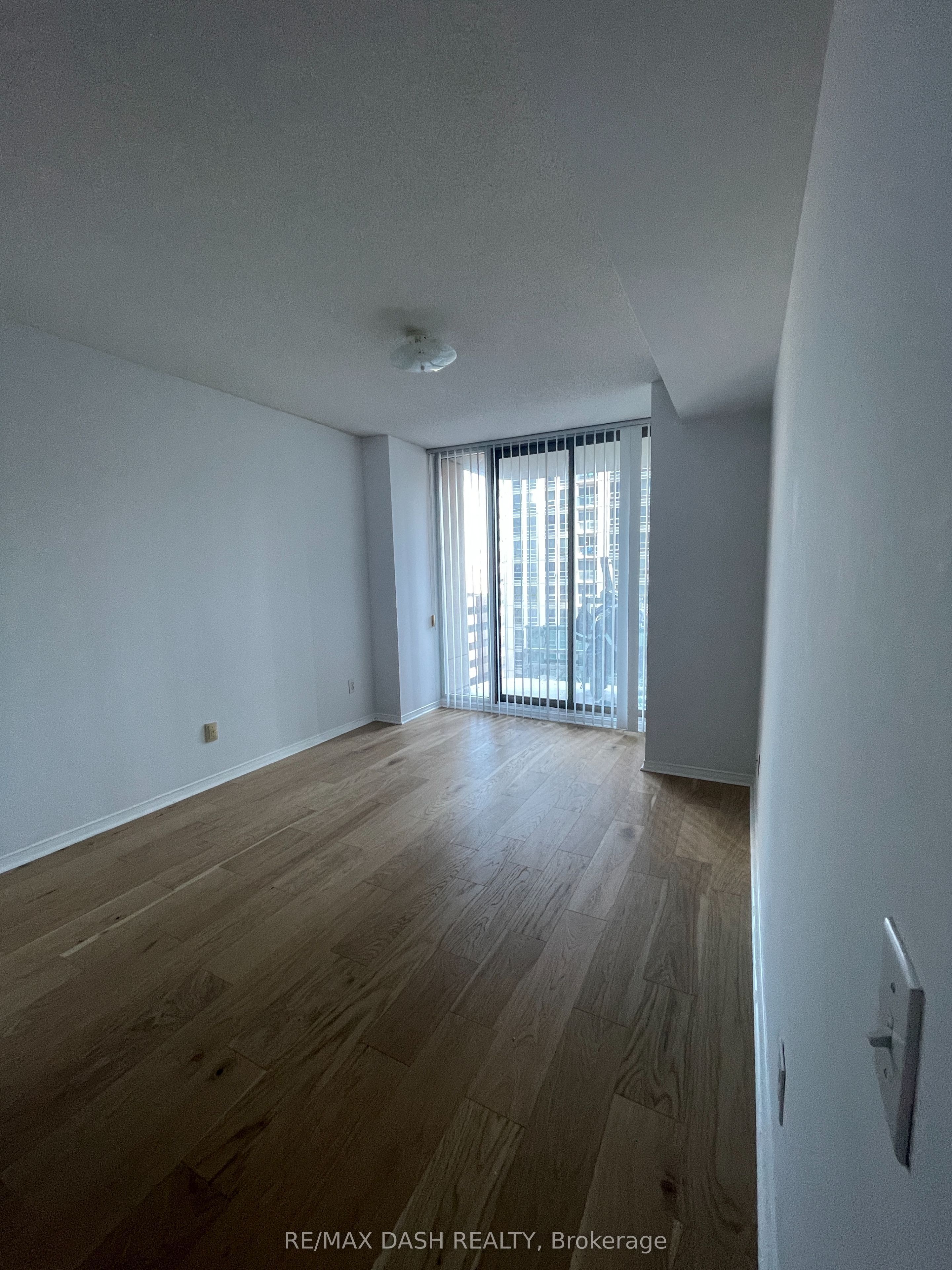 Unit 1210 - 750 Bay Street, Toronto 3