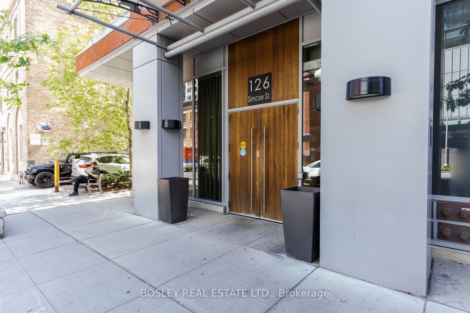 Unit 1302 - 126 Simcoe Street, Toronto 2
