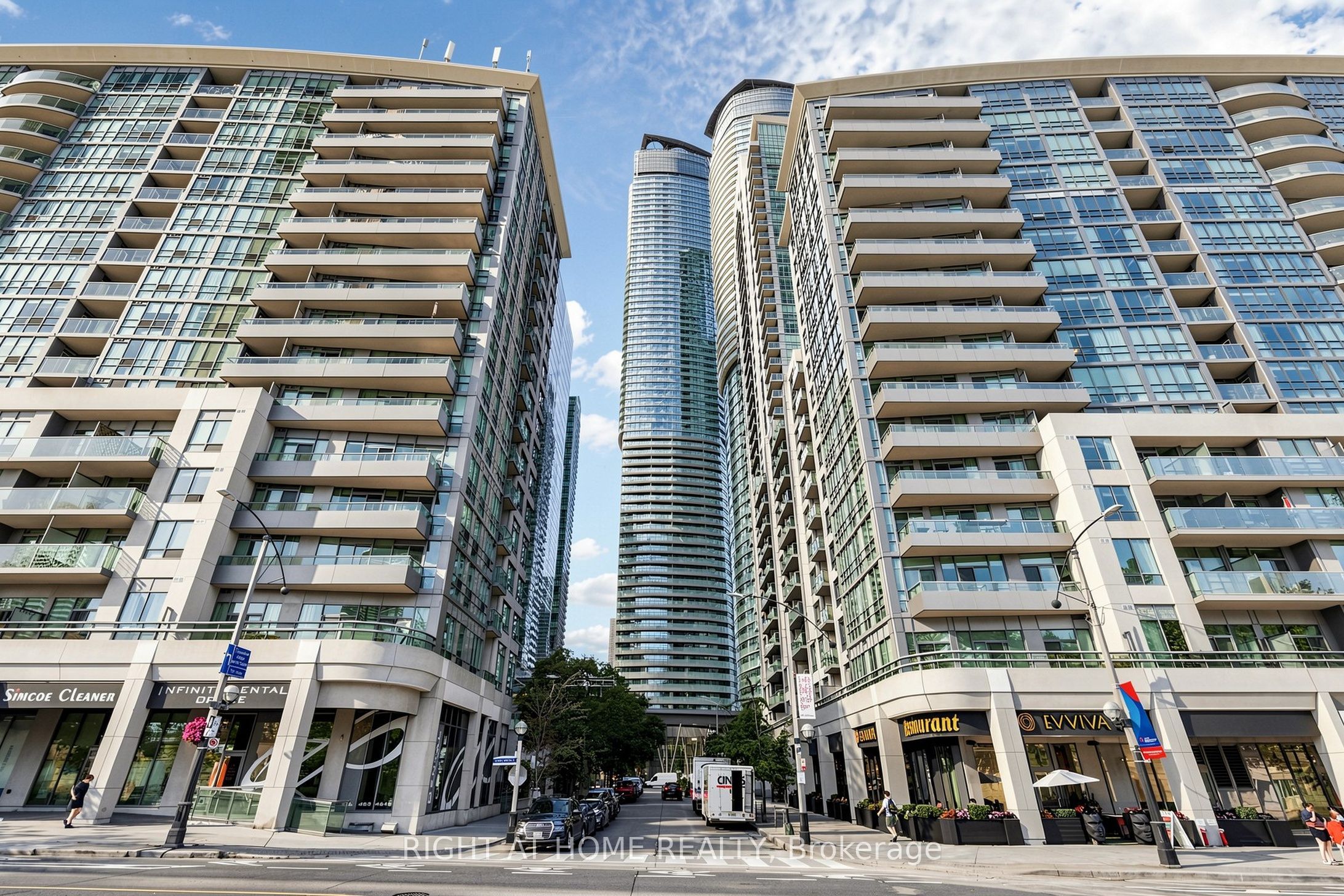 Unit 2006 - 14 York Street, Toronto 2