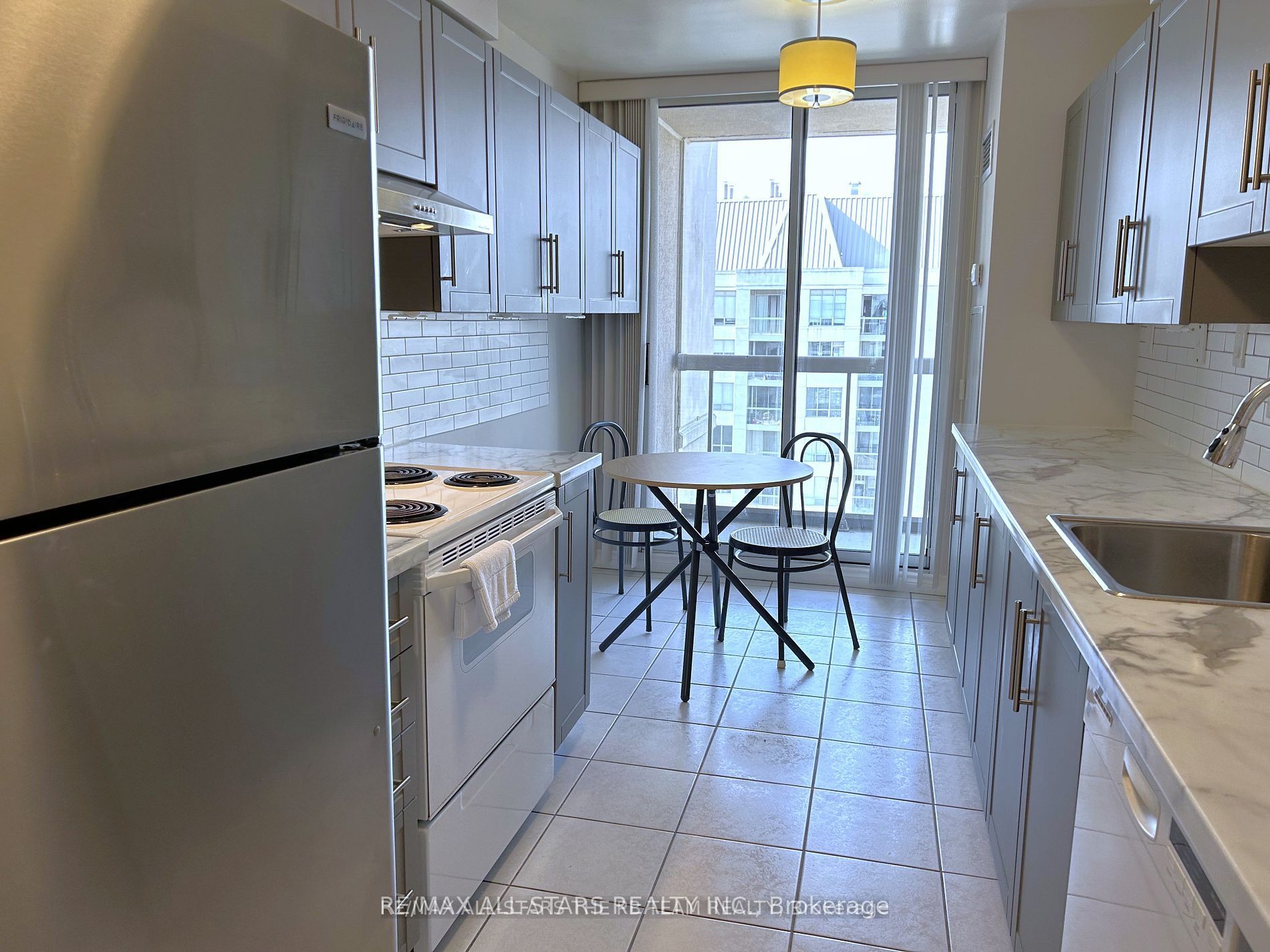 Unit 1501 - 225 Merton Street, Toronto 3