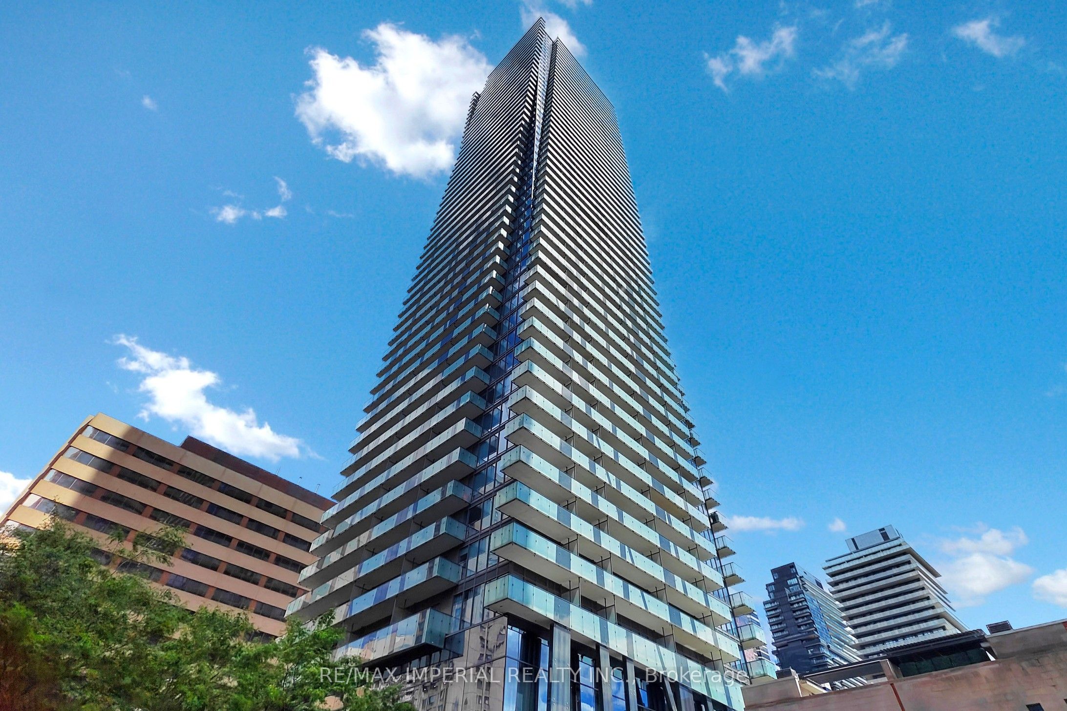 Unit 3208 - 1080 Bay Street, Toronto 2