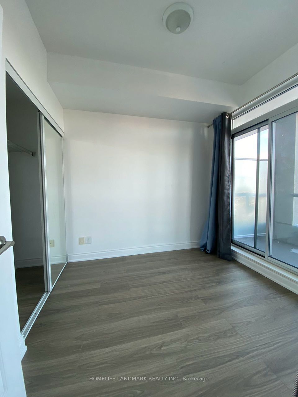 Unit 1904 - 30 Herons Hill Way, North York 2