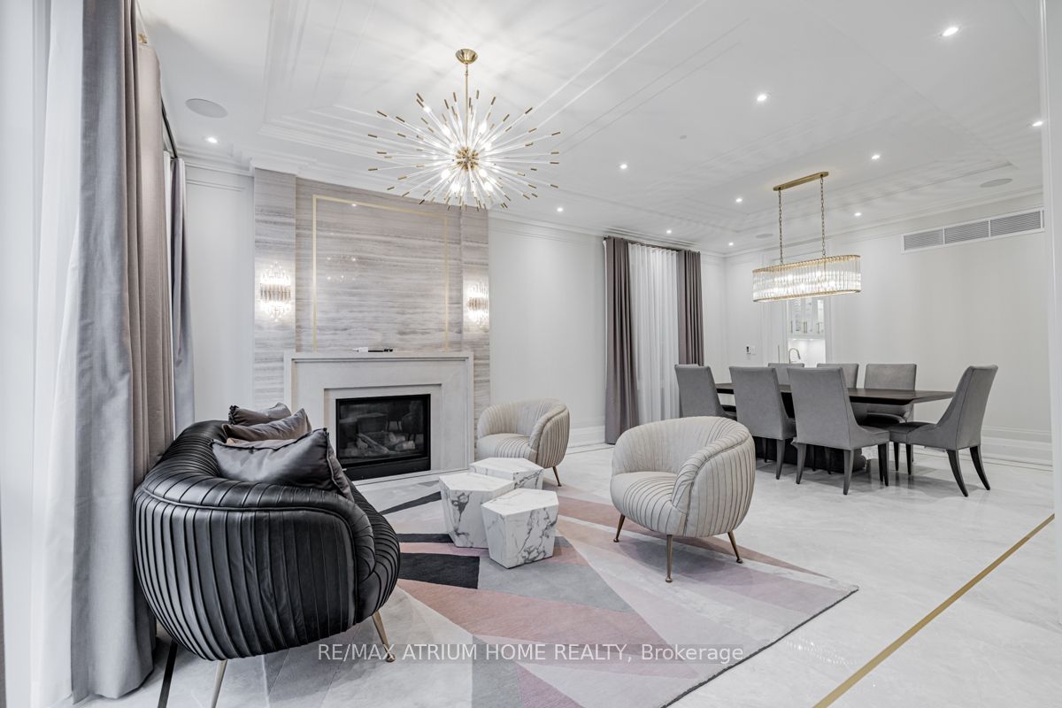 319 Richview Avenue, Toronto 4