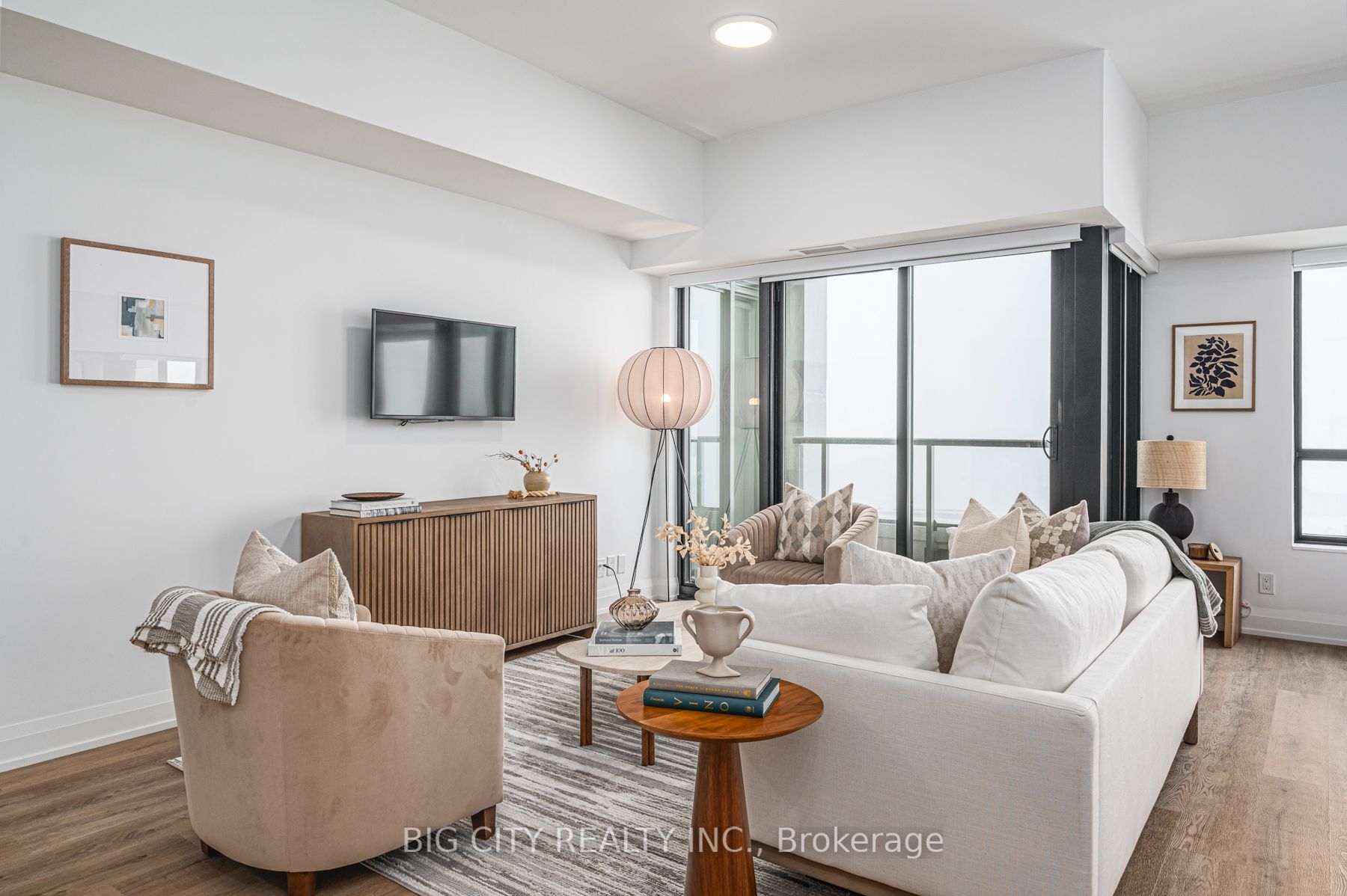 Unit 315 - 36 Brentcliffe Road, Toronto 5
