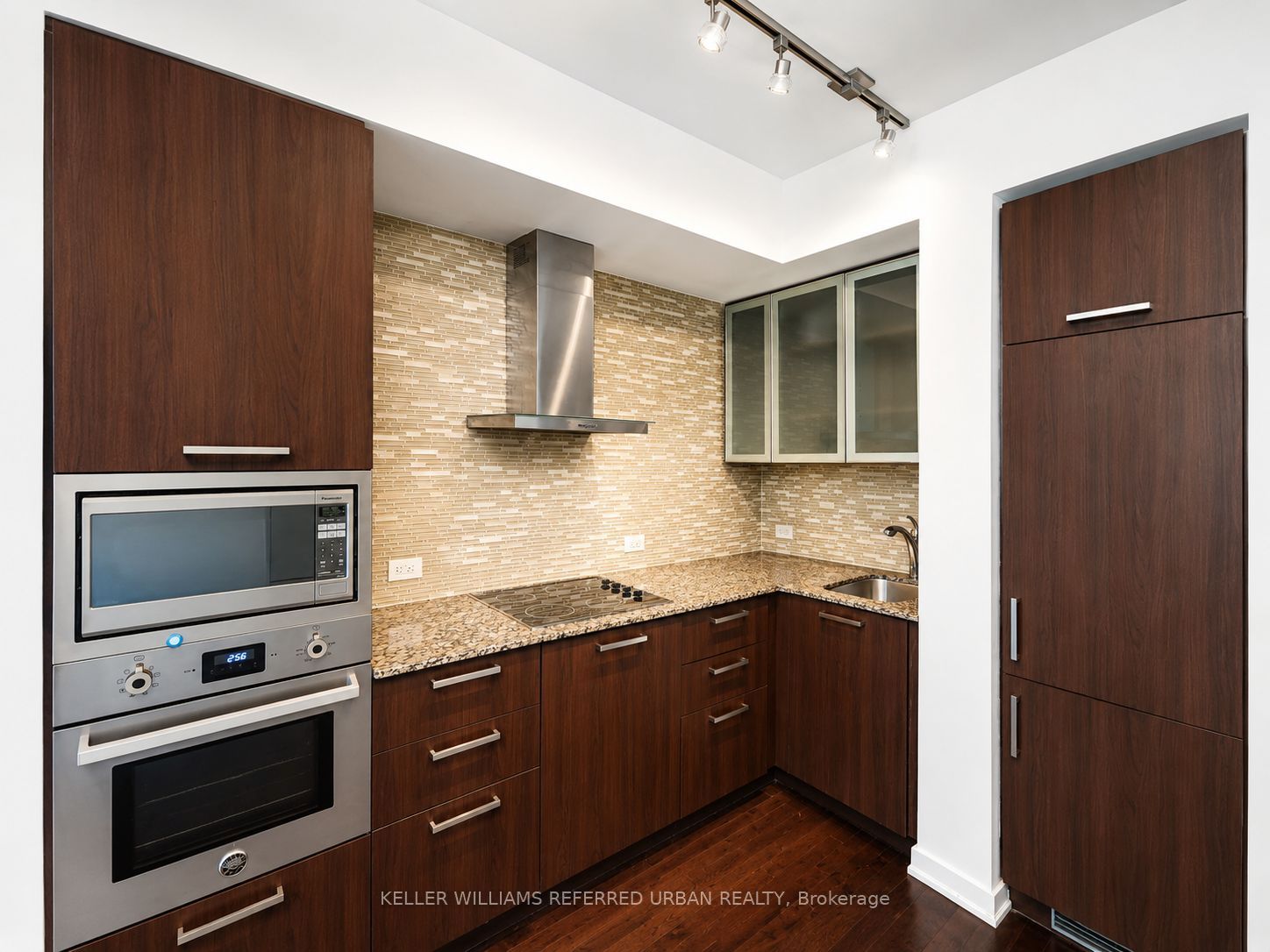 Unit 4309 - 14 York Street, Toronto 4