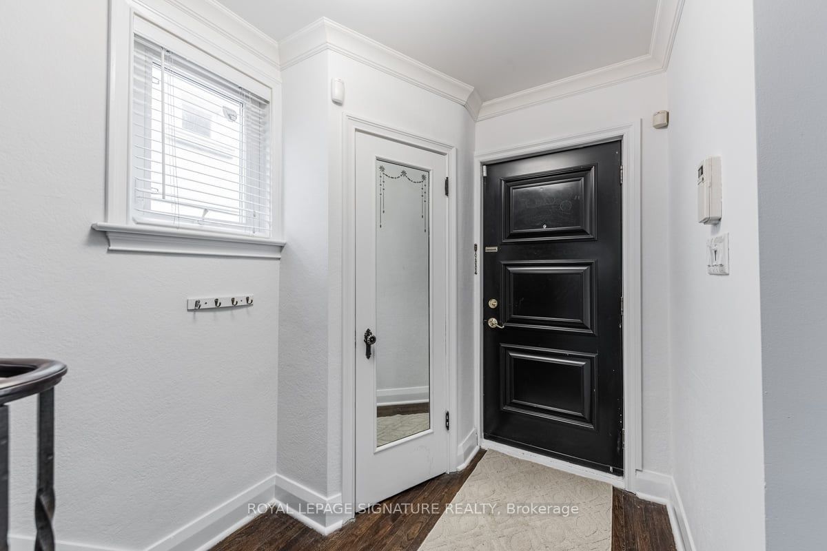 Unit Main - 150 Davisville Avenue, Toronto 3