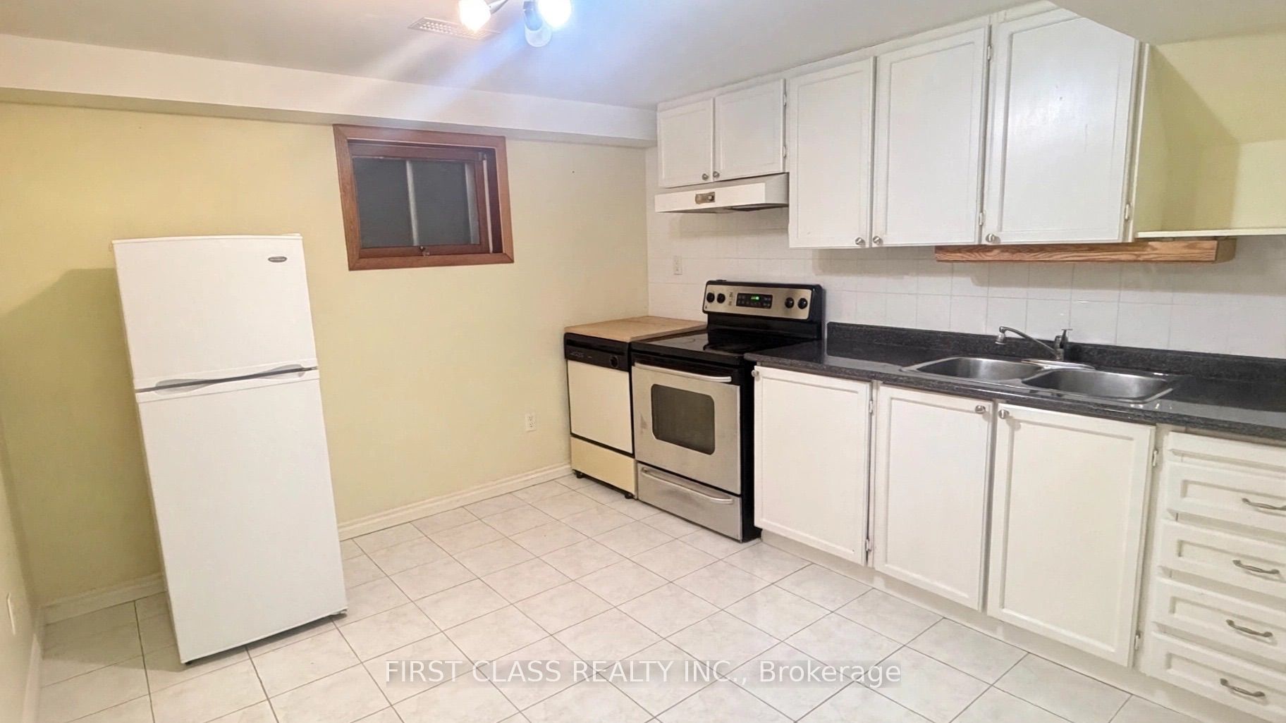Unit Basement - 81 Apache Trail, North York 4