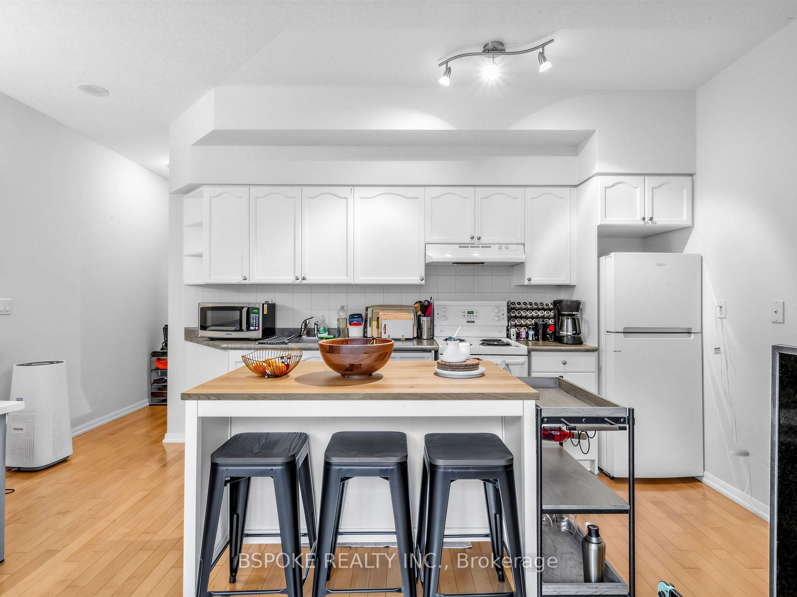 Unit 235 - 231 Fort York Boulevard, Toronto 4