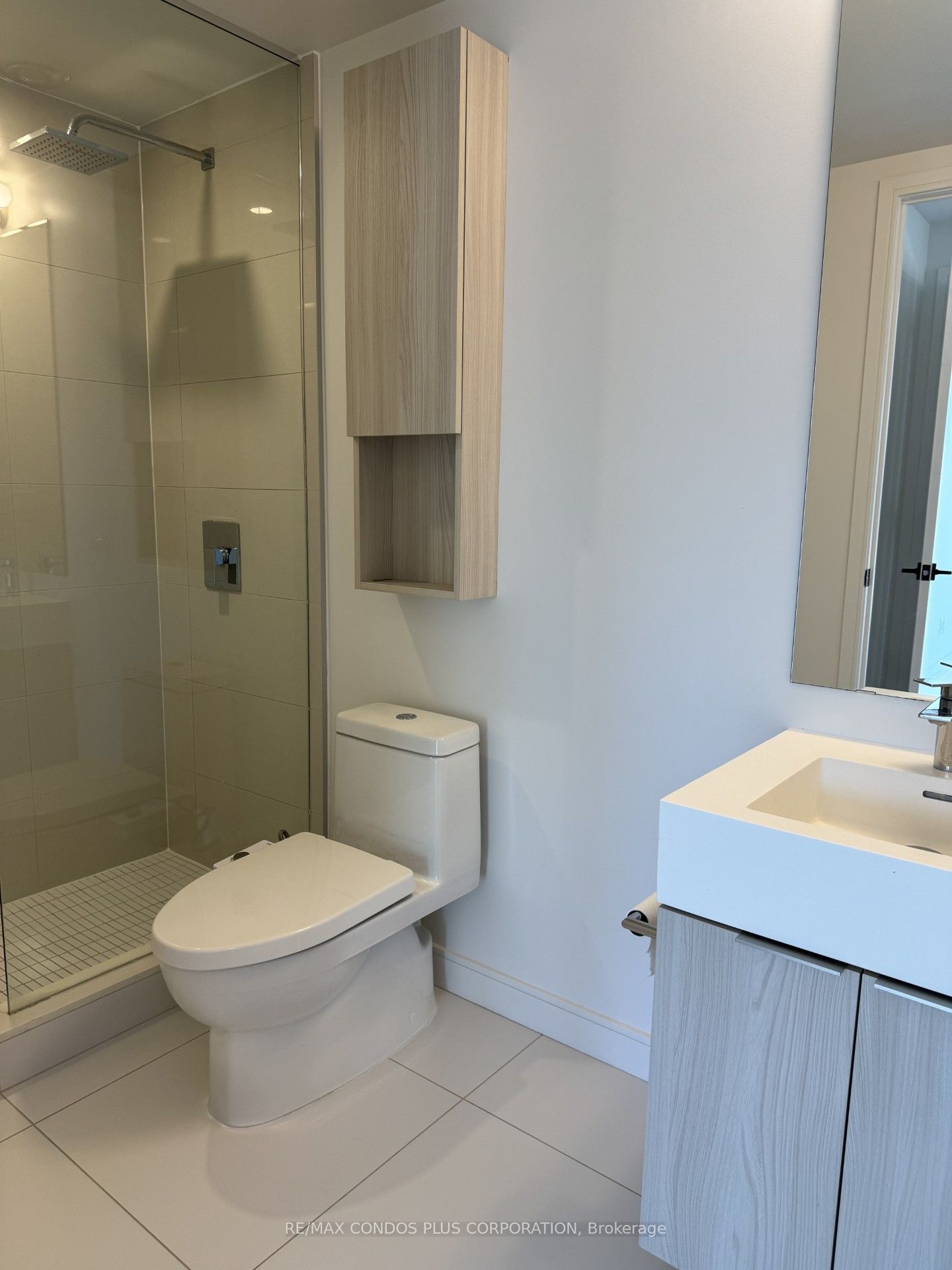 Unit S705 - 180 MILL Street, Toronto 5