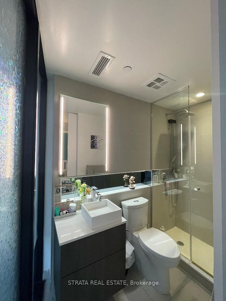 Unit 605A - 215 Queen Street W, Toronto 3