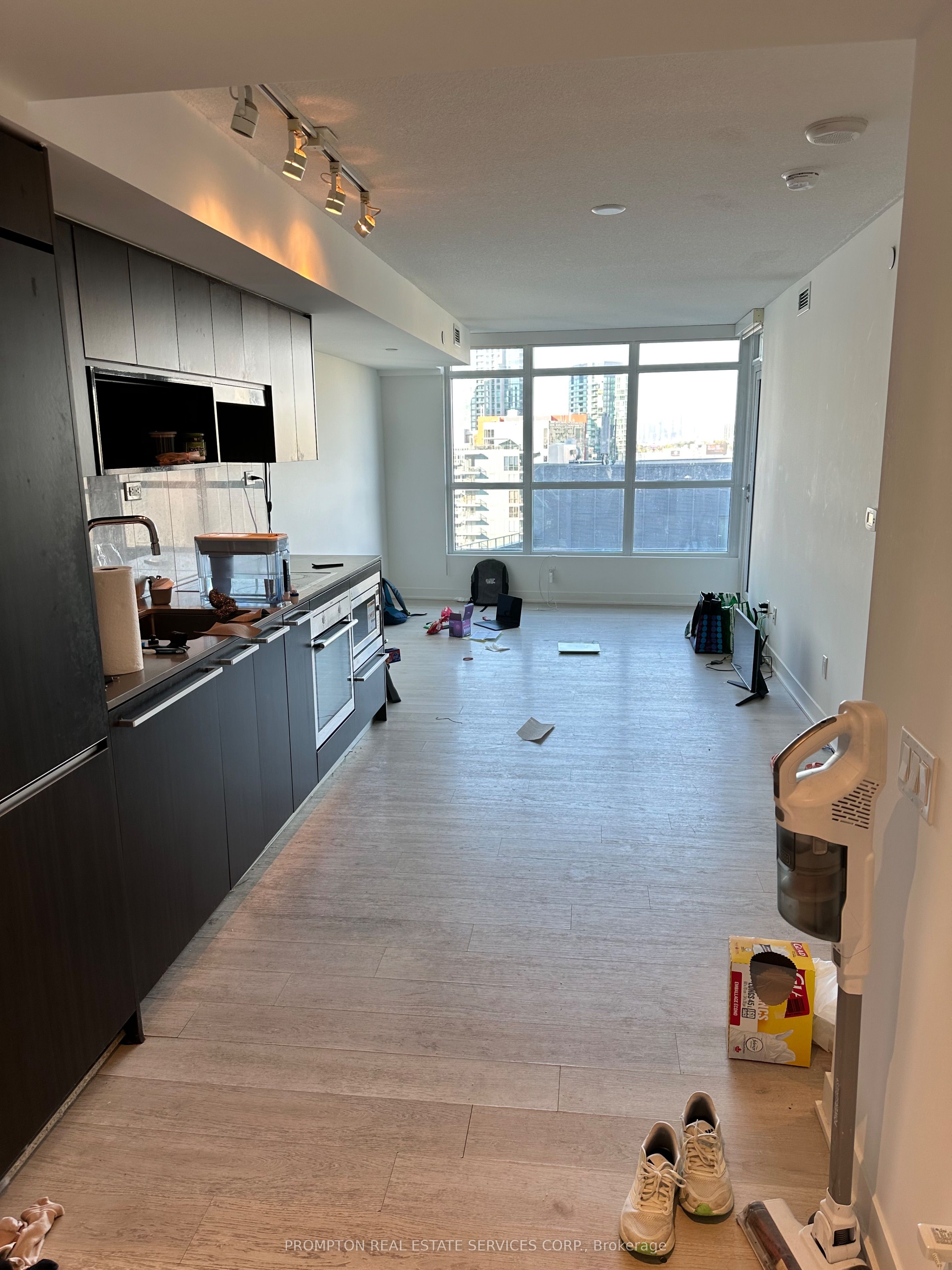 Unit 1912 - 80 Queens Wharf Road, Toronto 4