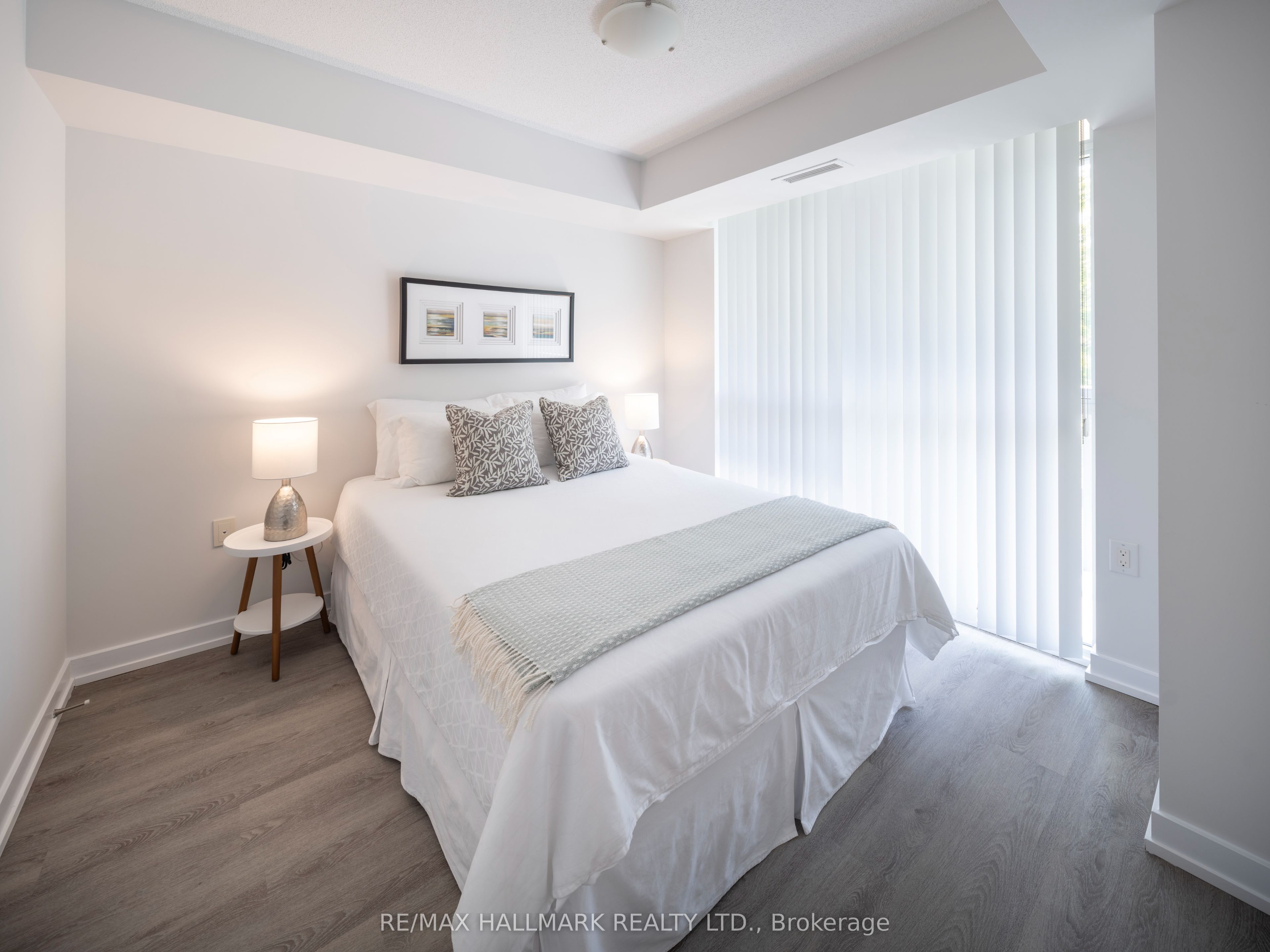 Unit 406 - 132 Berkeley Street, Toronto 5