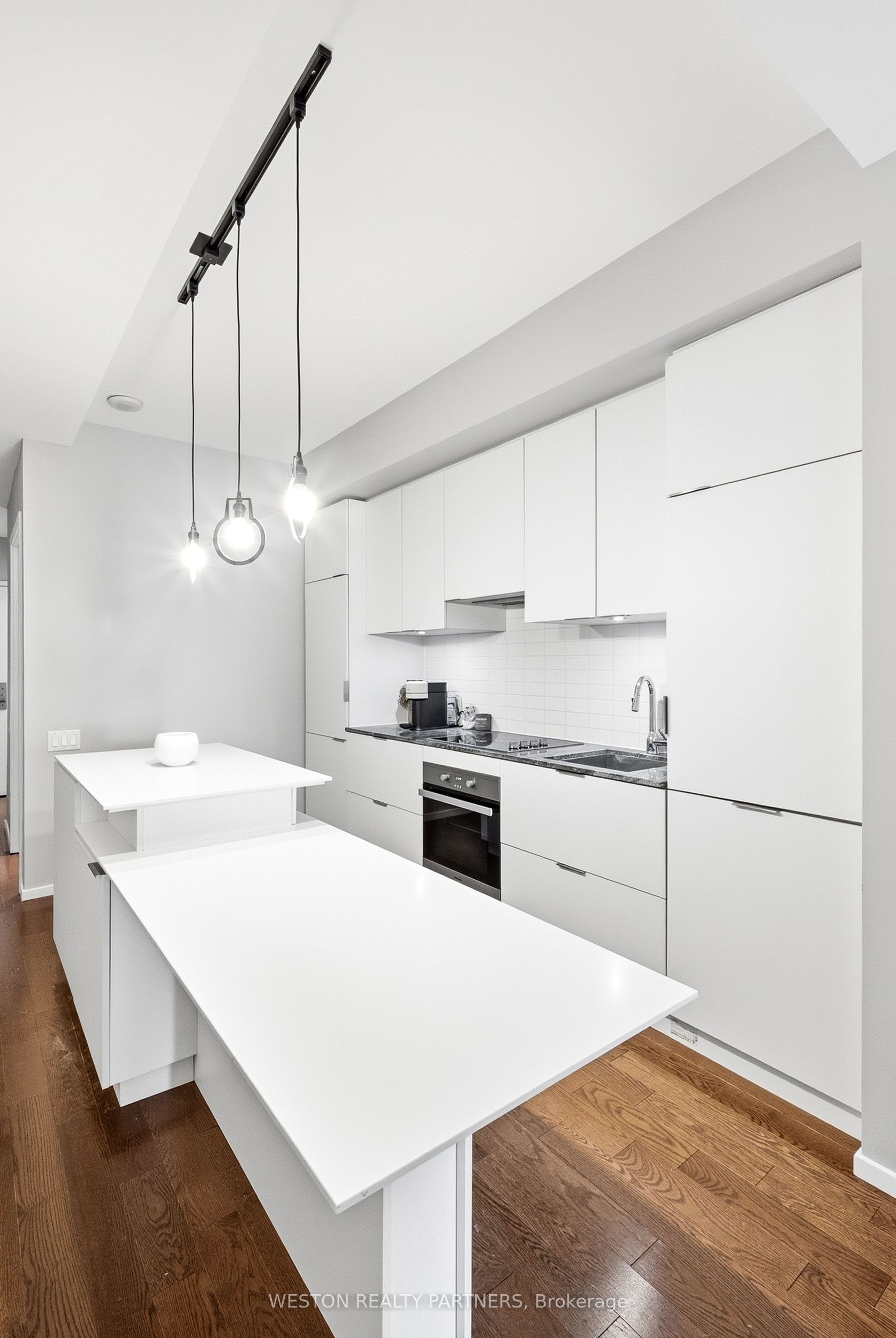 5 St Joseph Street, Toronto 2