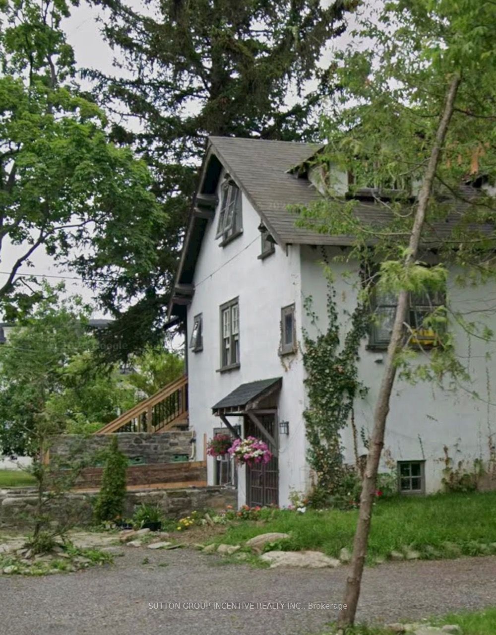 Unit MAIN - 233 Ellerslie Avenue, North York 3
