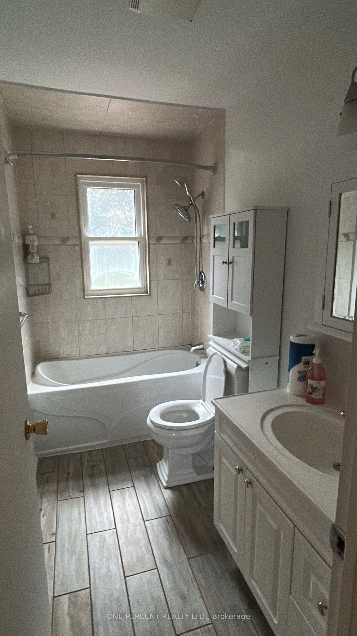 Unit Main - 2B Dornfell Street, North York 5