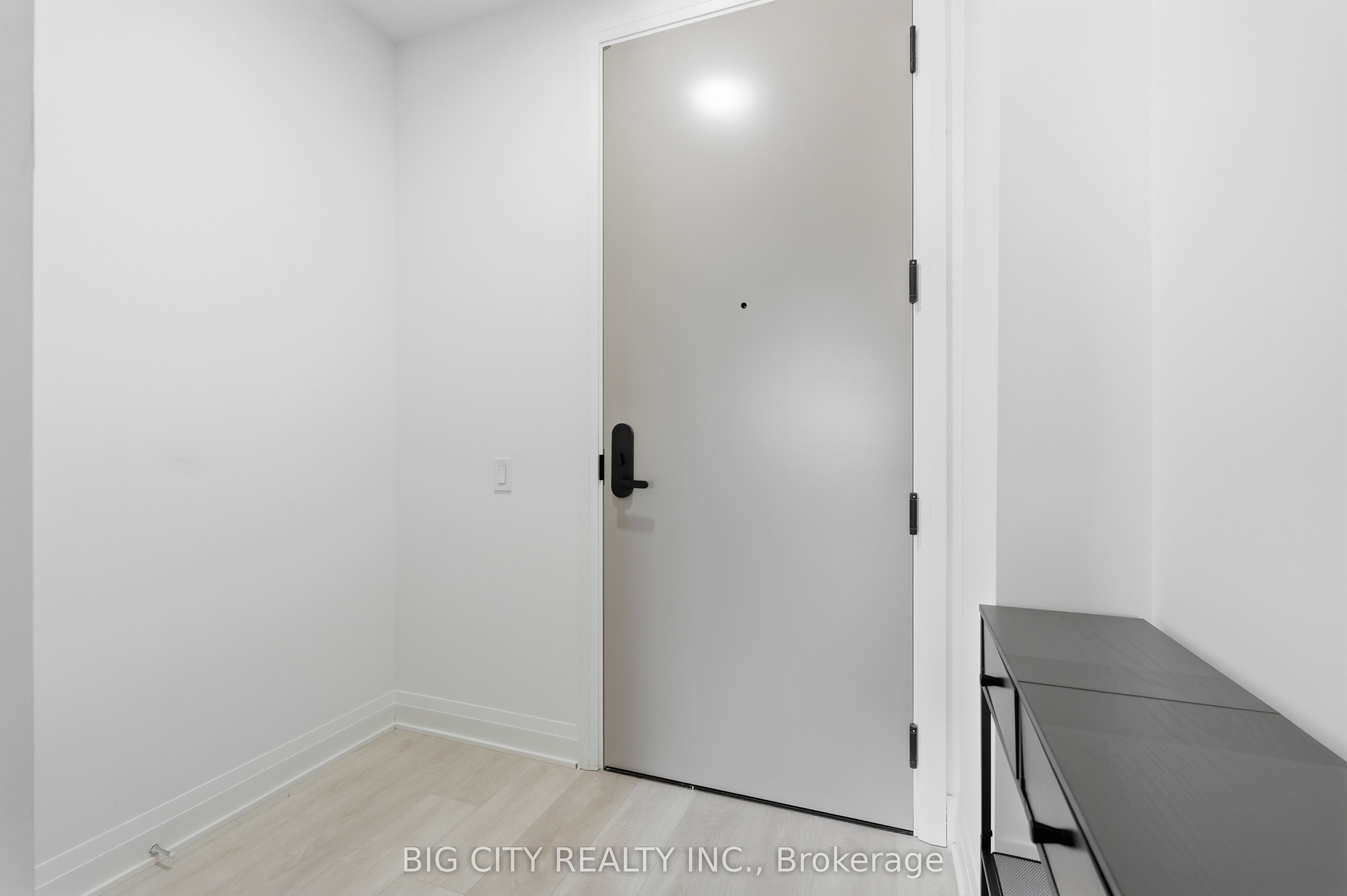 Unit 212 - 25 Frederick Todd Way, Toronto 2