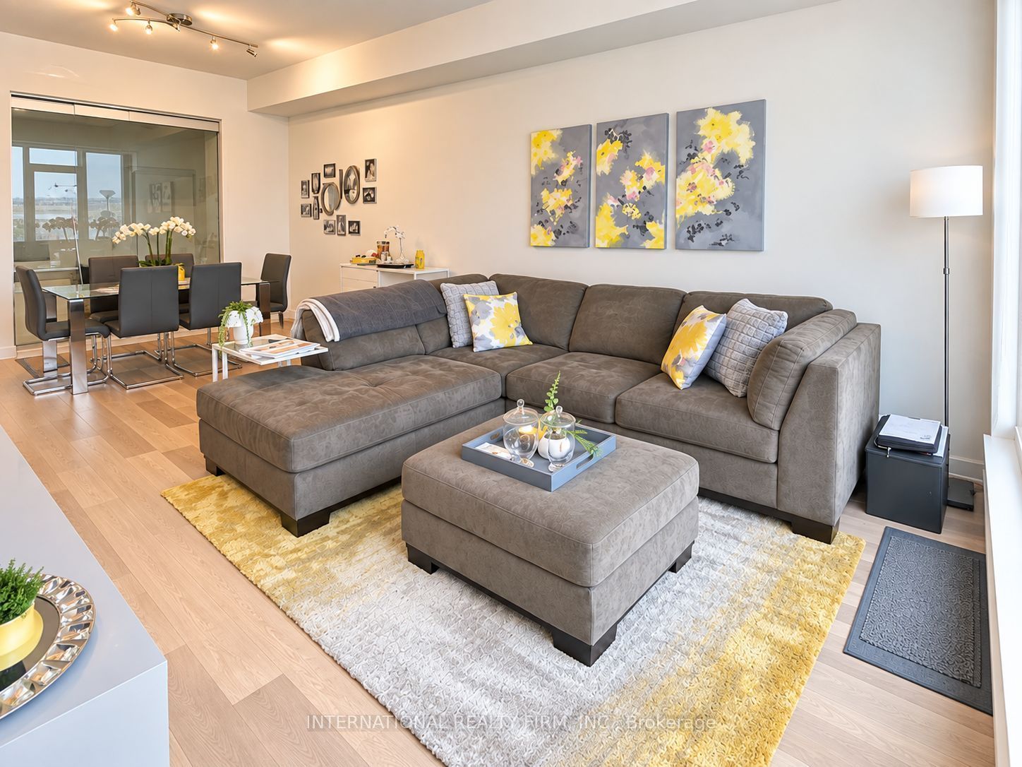 Unit 203 - 1603 Eglinton Avenue W, Toronto 3