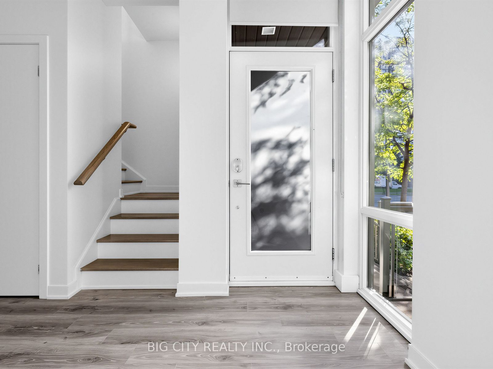 Unit 4 - 123 Parkway Forest Drive, North York 2