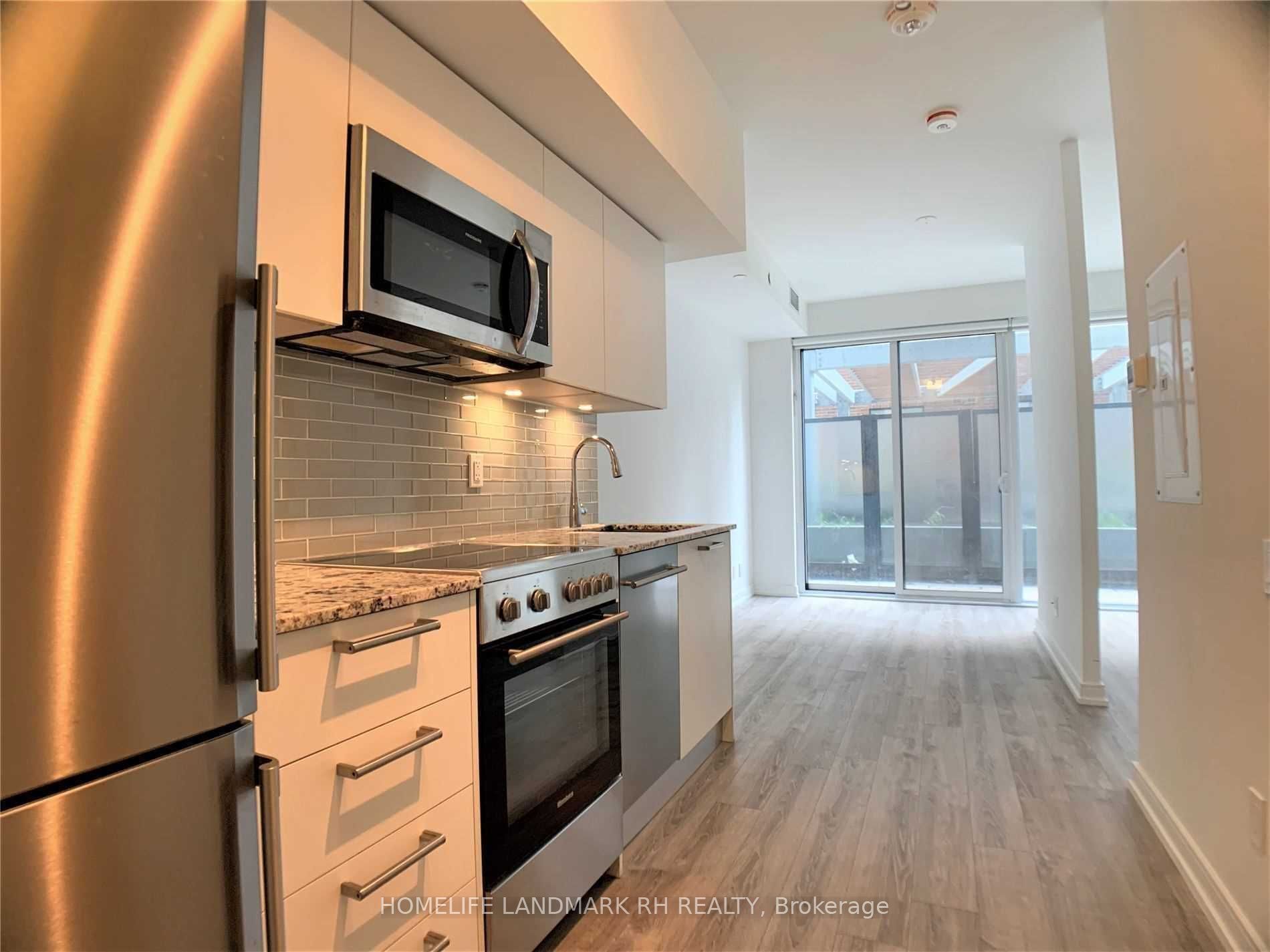 Unit 208 - 28 Wellesley Street E, Toronto 2
