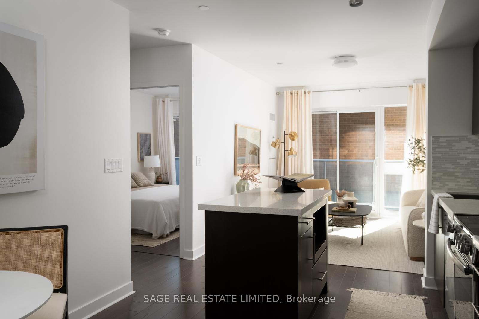 Unit 313 - 58 Orchard View Boulevard, Toronto 4