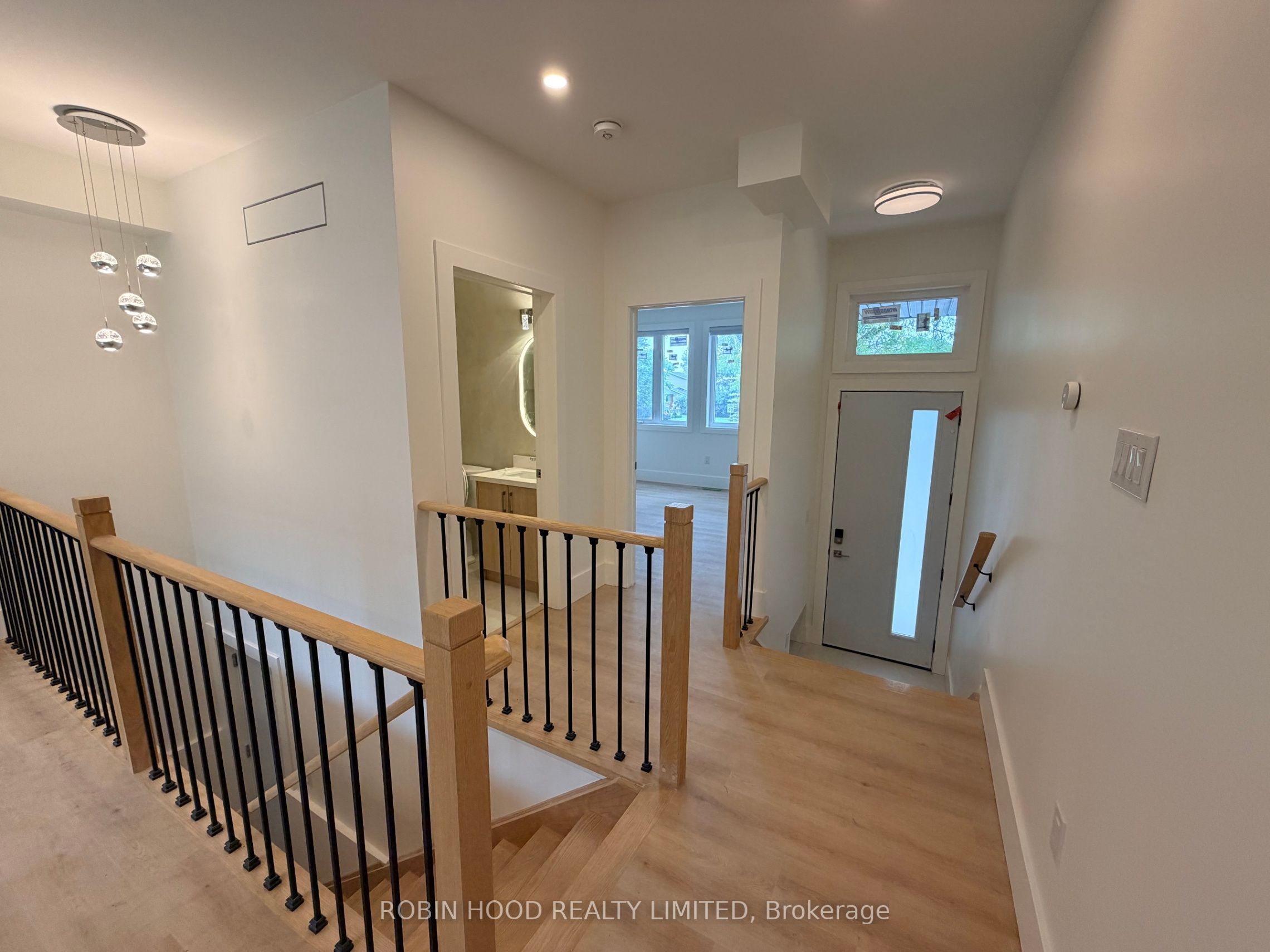 Unit C - 12 Southwell Drive, North York 4