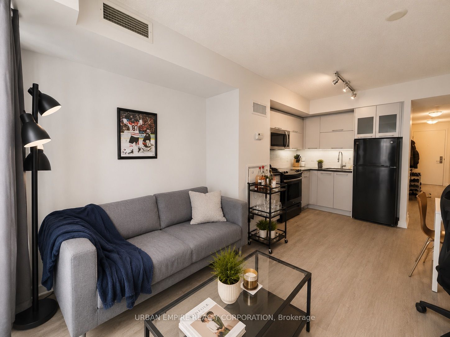 Unit 408 - 126 Simcoe Street, Toronto 3