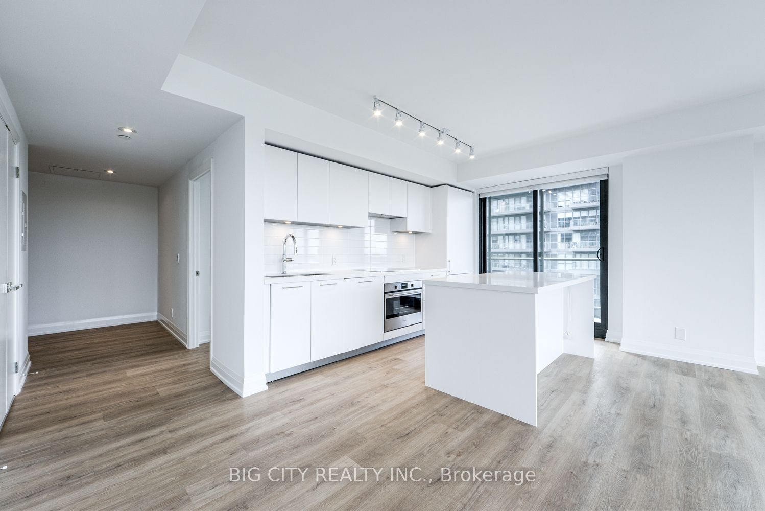 Unit 1305 - 36 Brentcliffe Road, Toronto 5