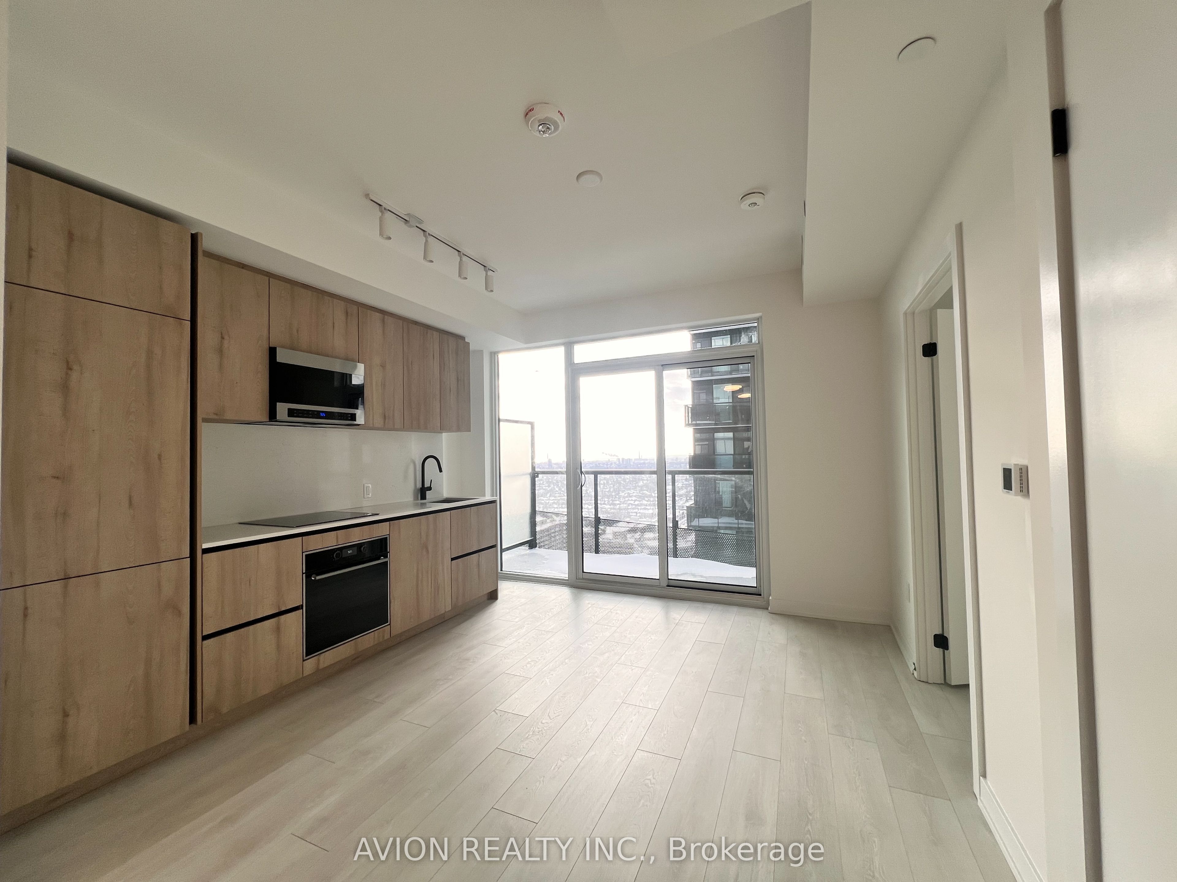 Unit 2512 - 117 Broadway Avenue, Toronto 4