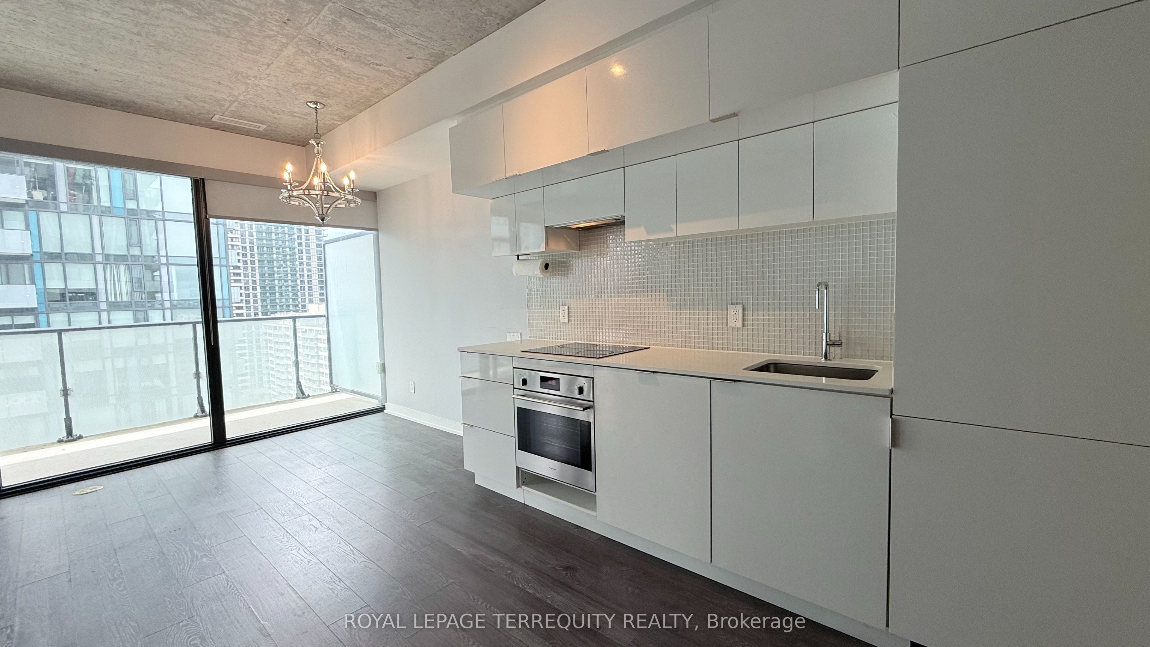 Unit 1502 - 185 Roehampton Avenue, Toronto 4