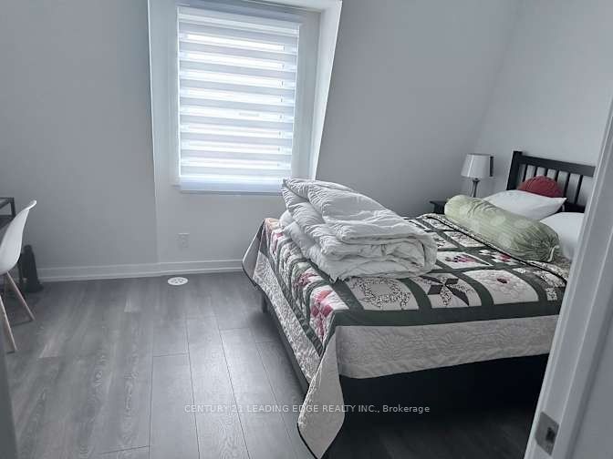 Unit Room 4 - 9 Spruce Pines Crescent, North York 3