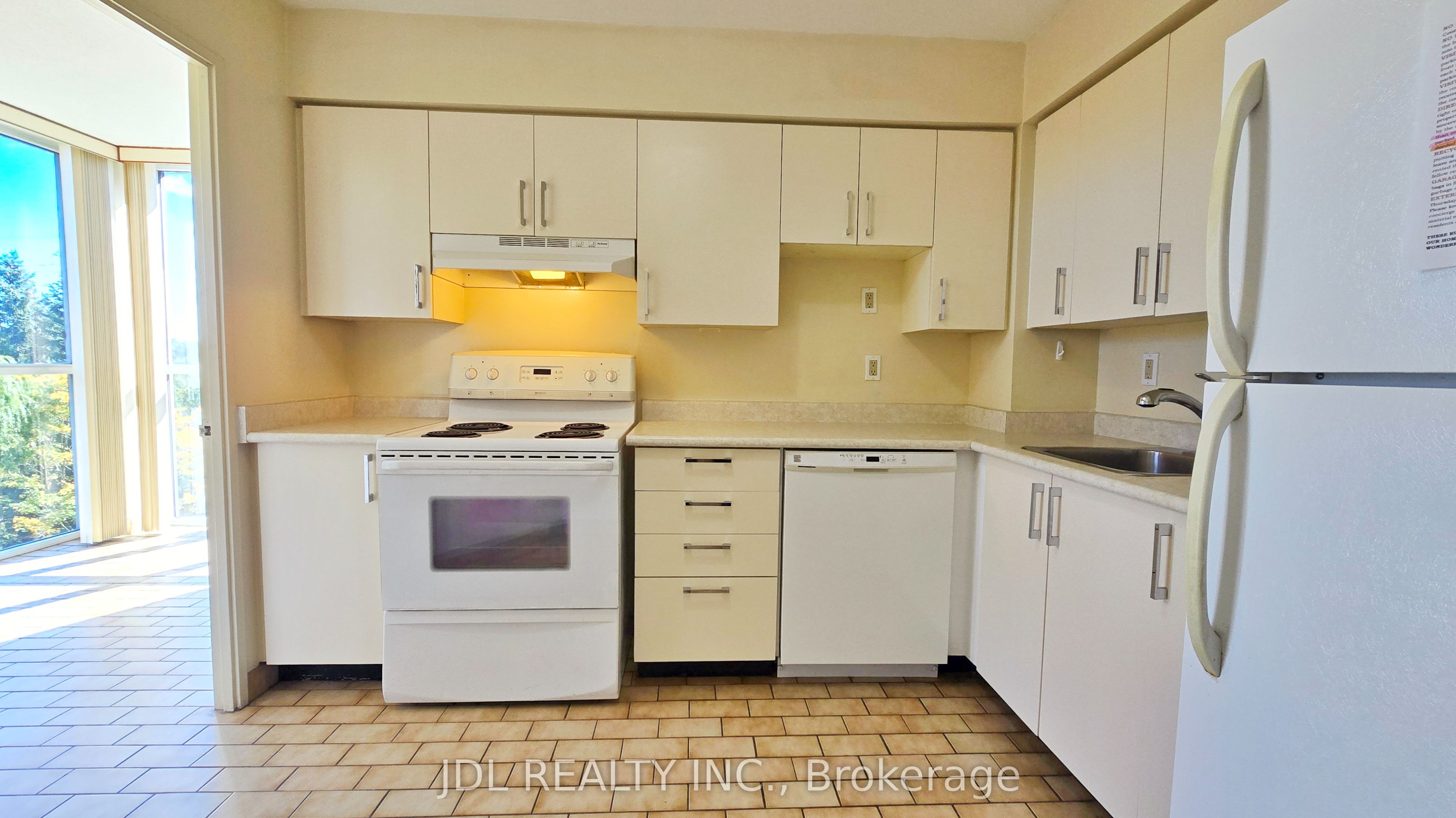 Unit 610 - 5795 Yonge Street, North York 4