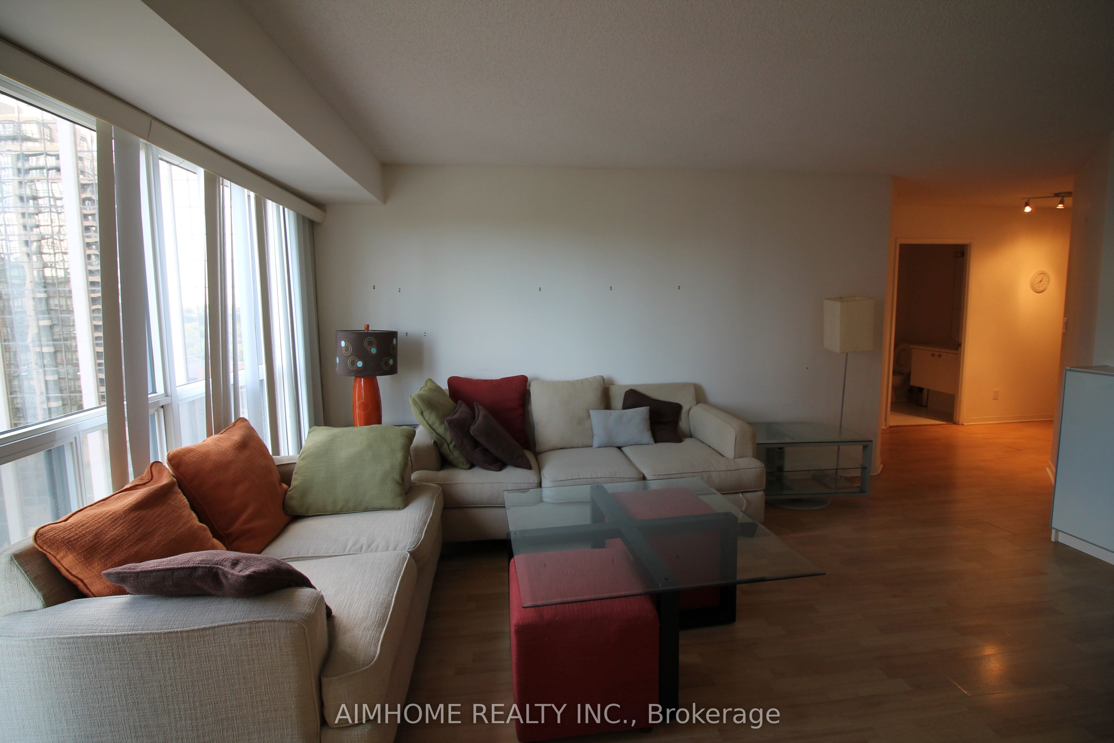 Unit 1203 - 18 Hollywood Avenue, North York 5