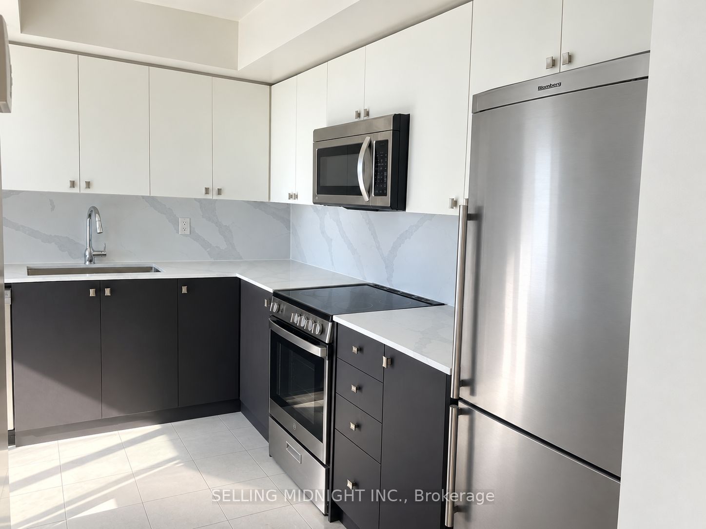 Unit 1103 - 50 Lynn Wiilams Street, Toronto 5