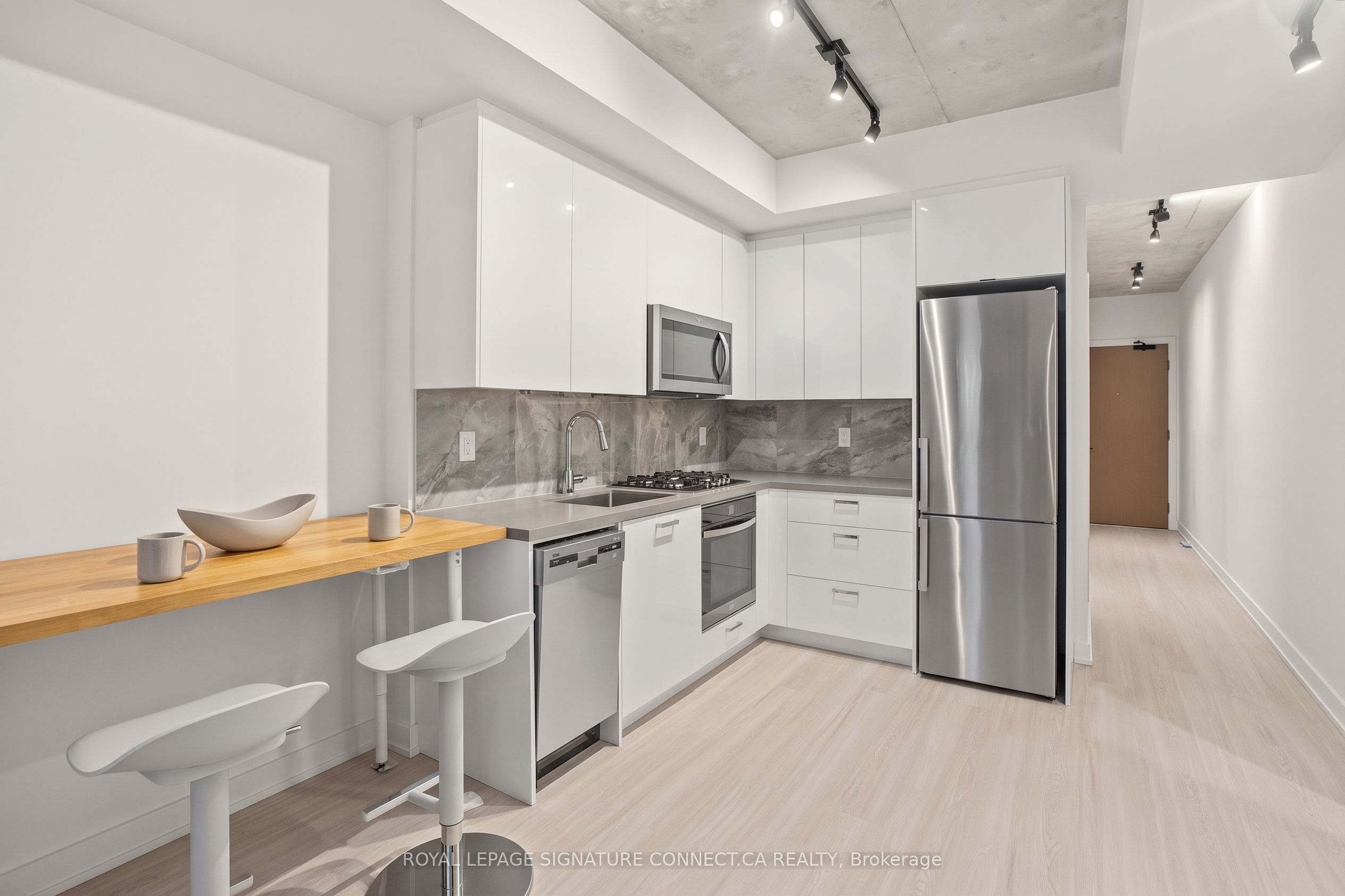Unit 310 - 195 McCaul Street, Toronto 4