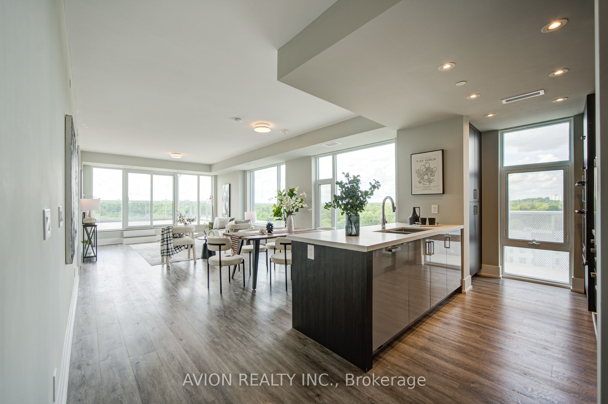 Unit 1019 - 25 Adra Grado Way, North York 4