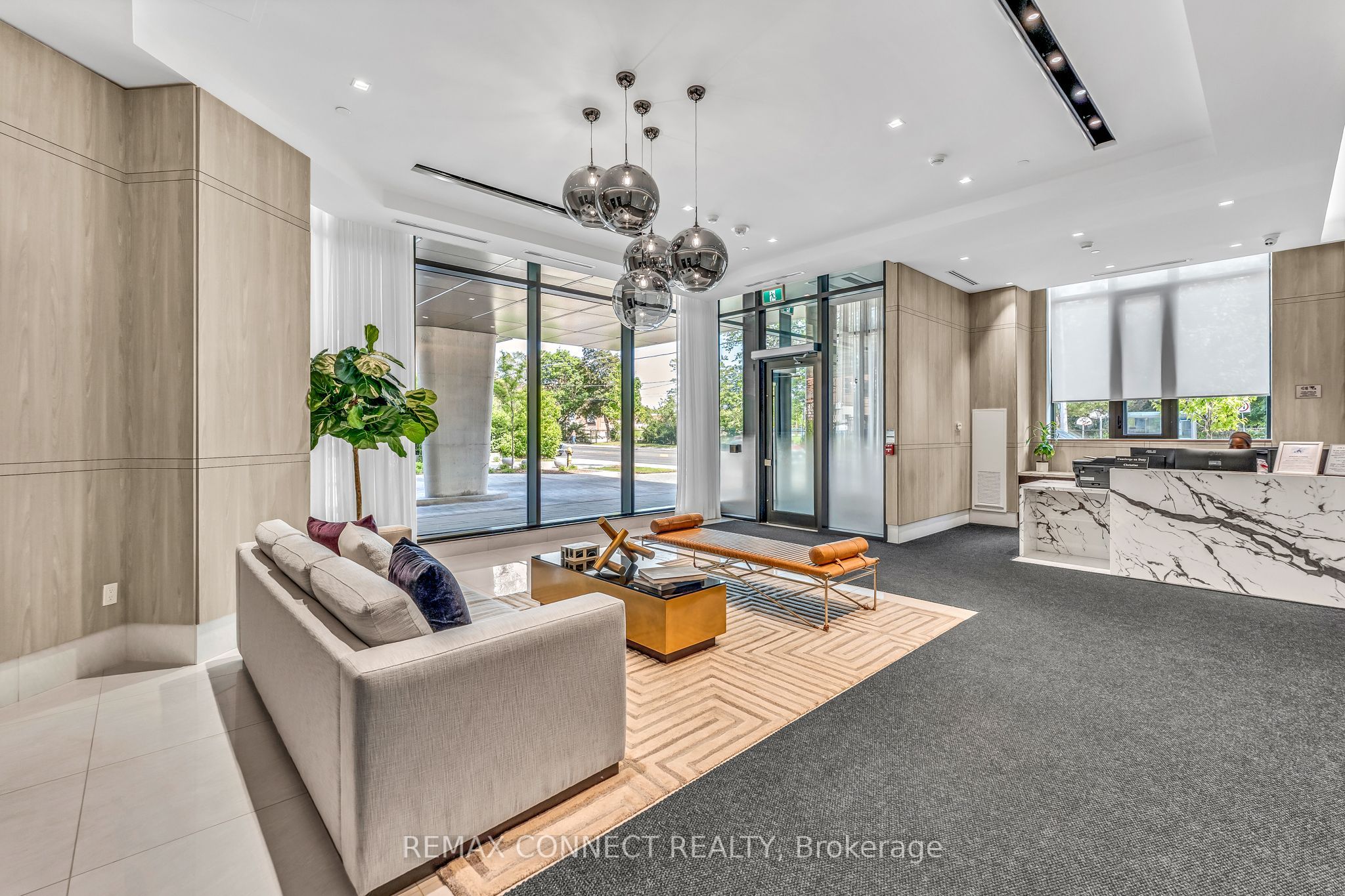 Unit 504 - 250 Lawrence Avenue W, Toronto 4
