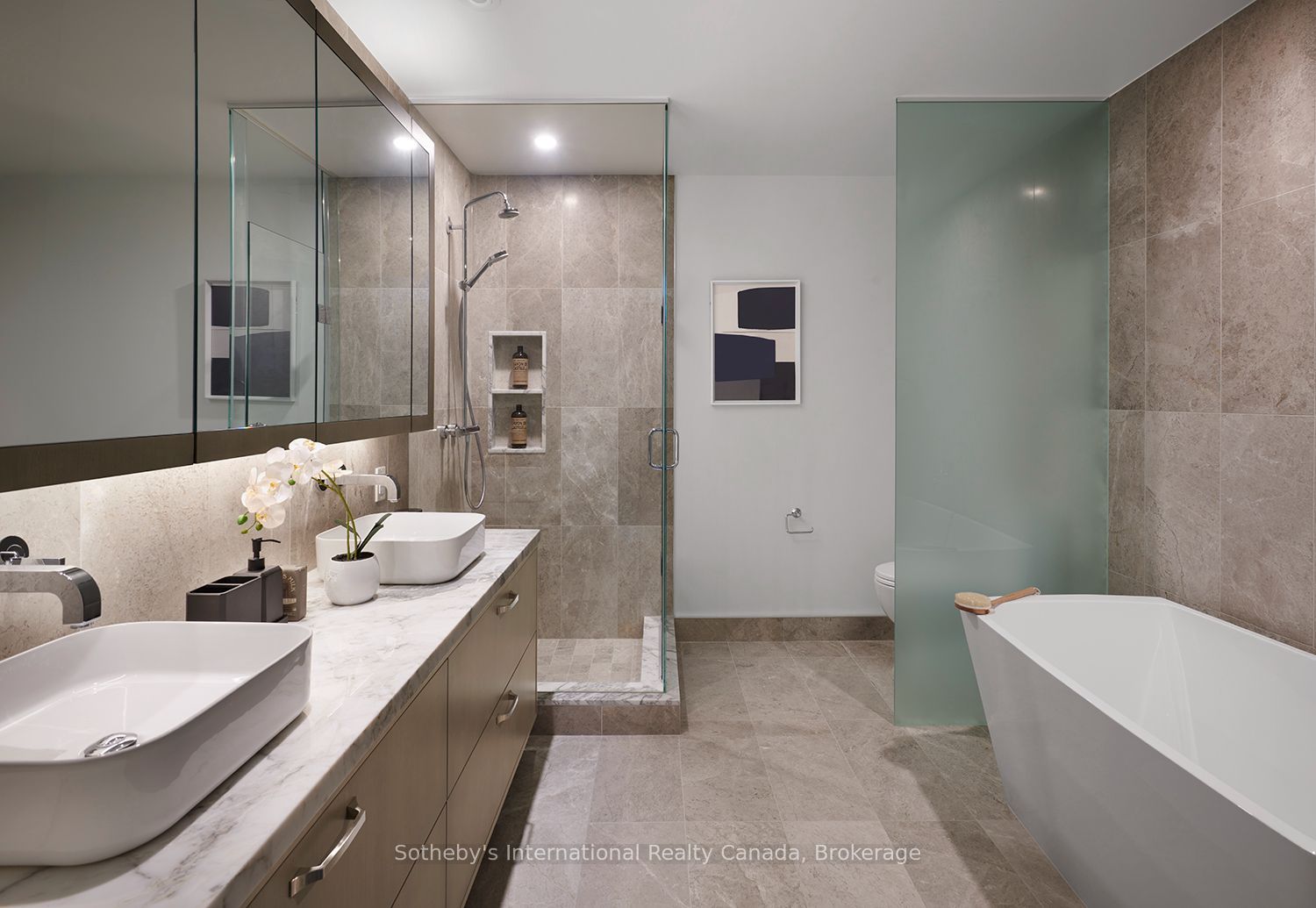 Unit 411 - 455 Wellington Street W, Toronto 4
