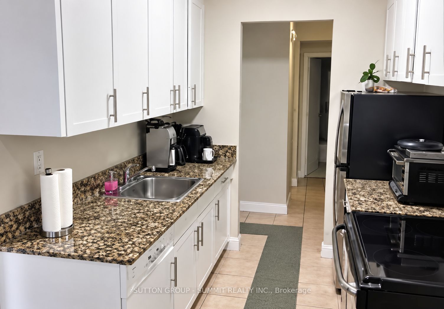 Unit 301 - 105 Raglan Avenue, Toronto 5