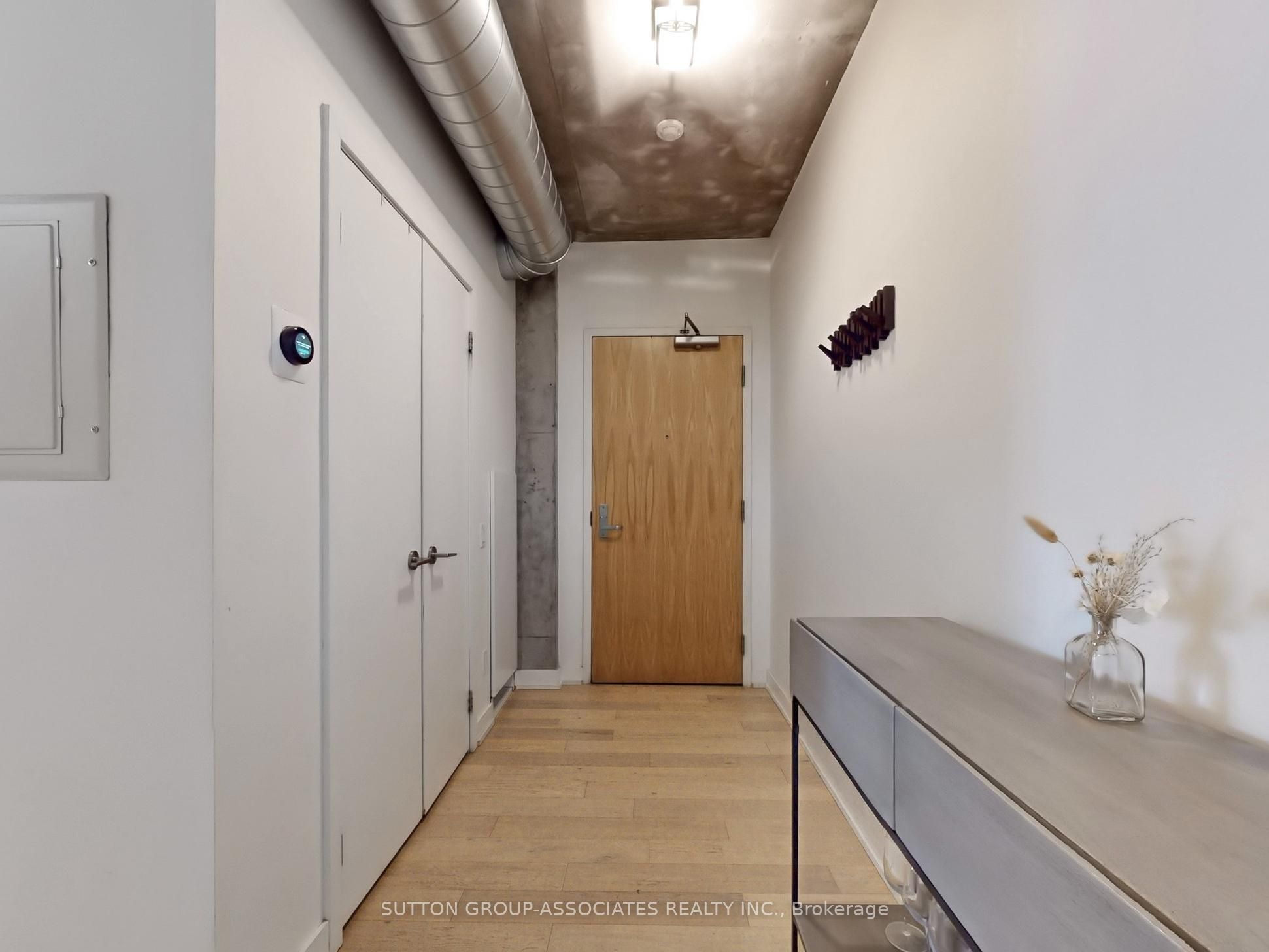 Unit 811 - 138 Princess Street, Toronto 5
