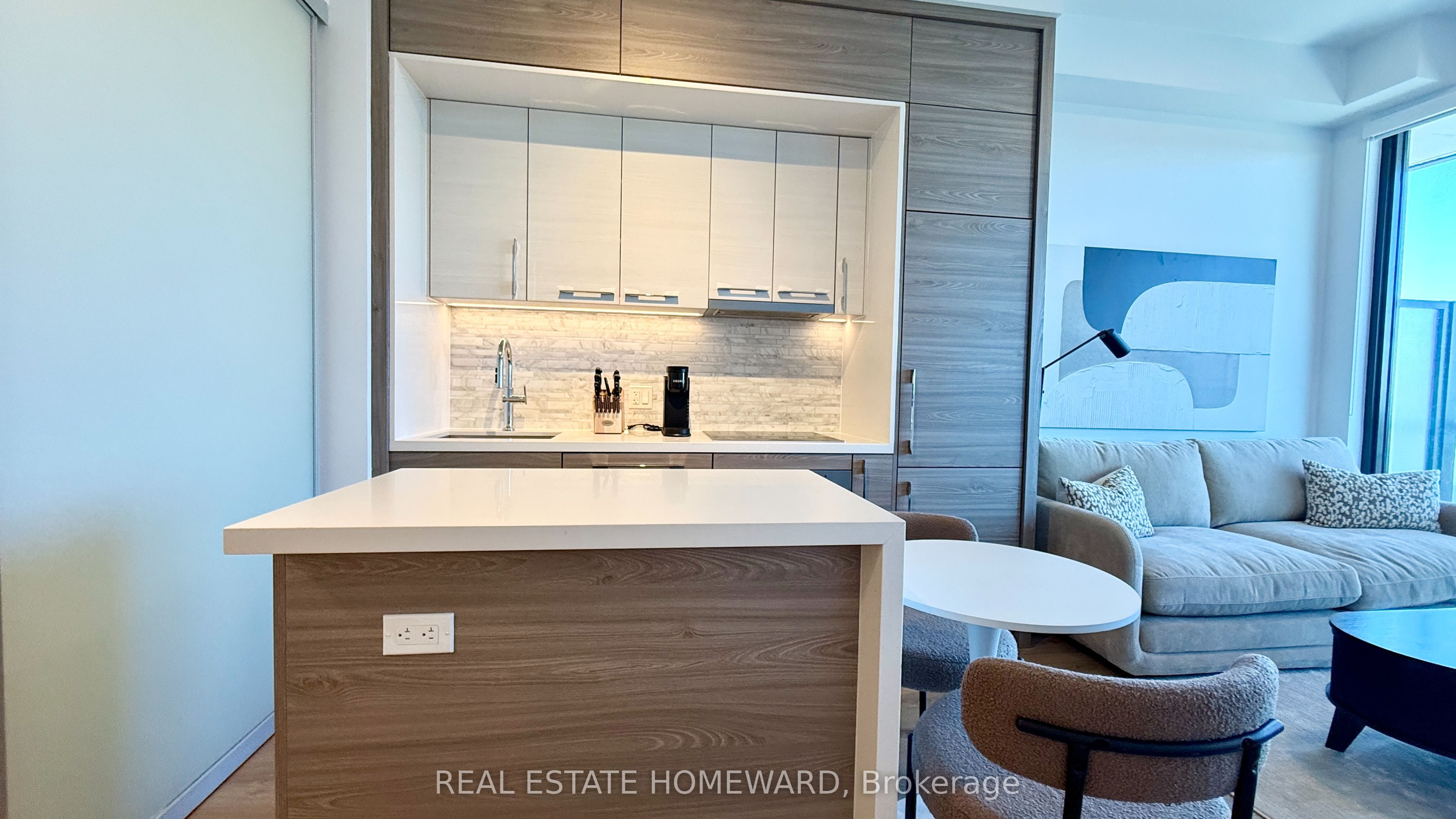 Unit 2509 - 29 Green Trail Court, North York 4