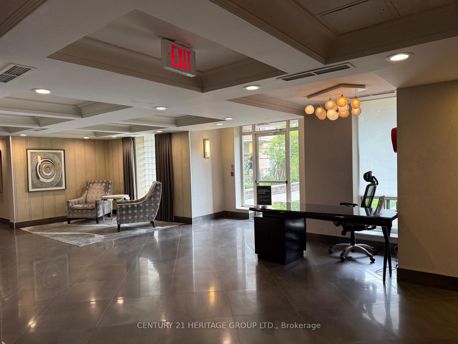 Unit 202 - 451 Rosewell Avenue, Toronto 2