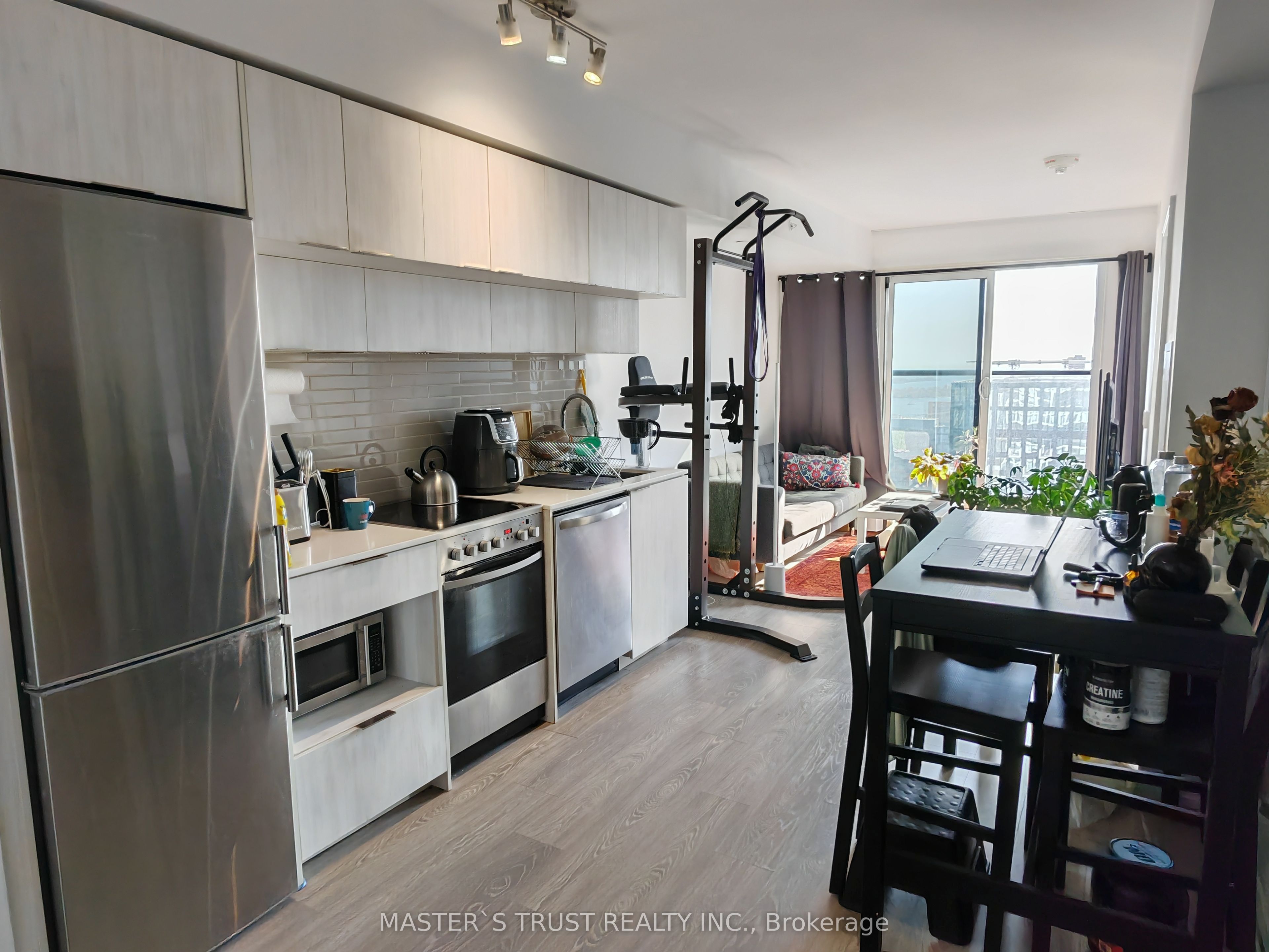 Unit 4109 - 181 Dundas Street E, Toronto 2